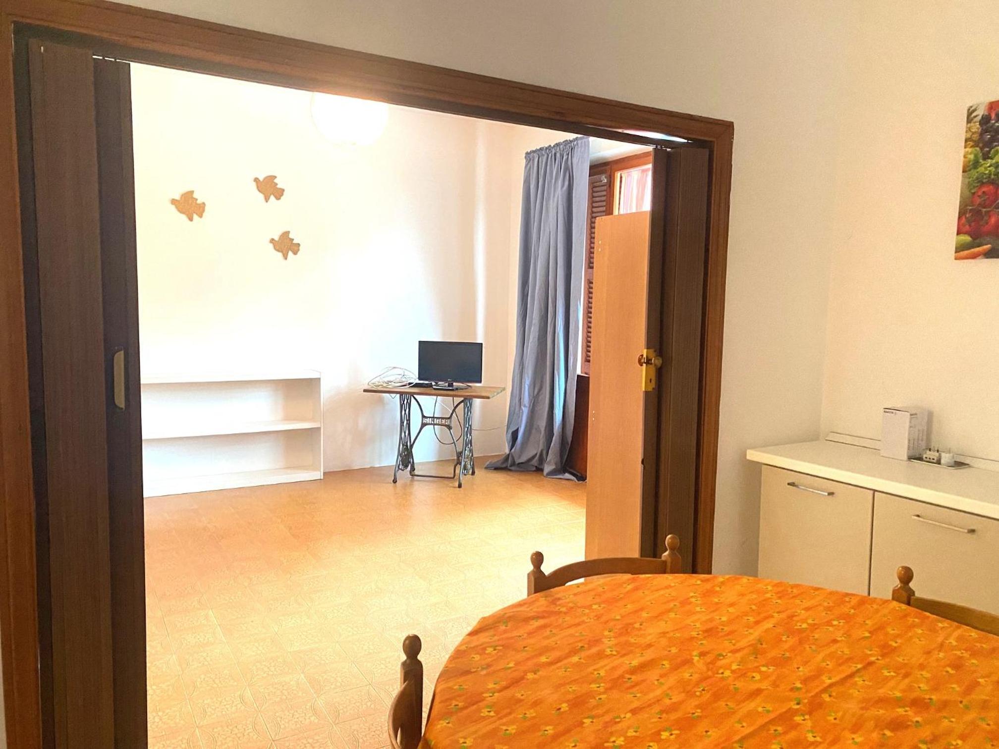 One-Bedroom Apartment with Terrace photo 2