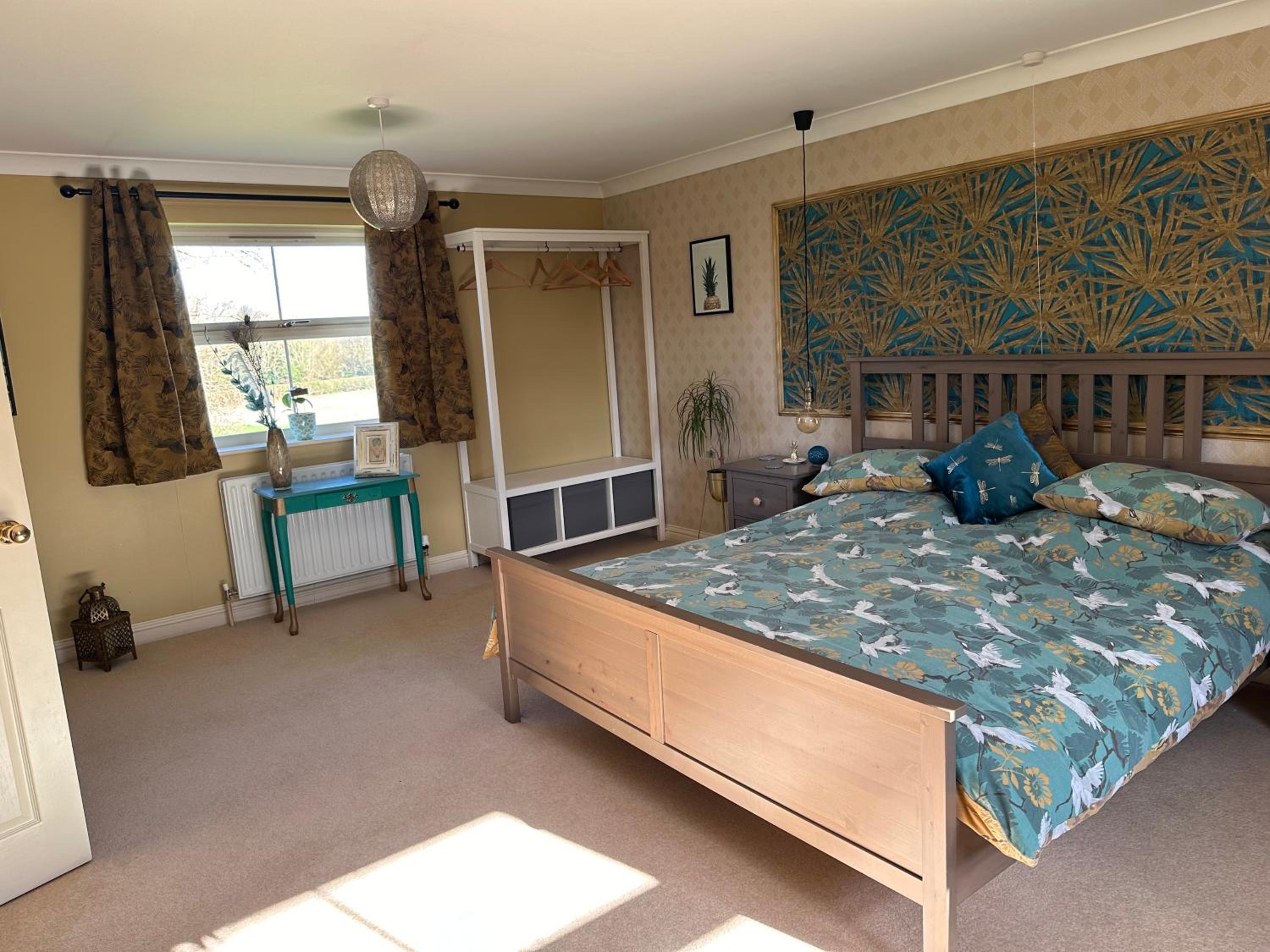 Deluxe King Room photo 3