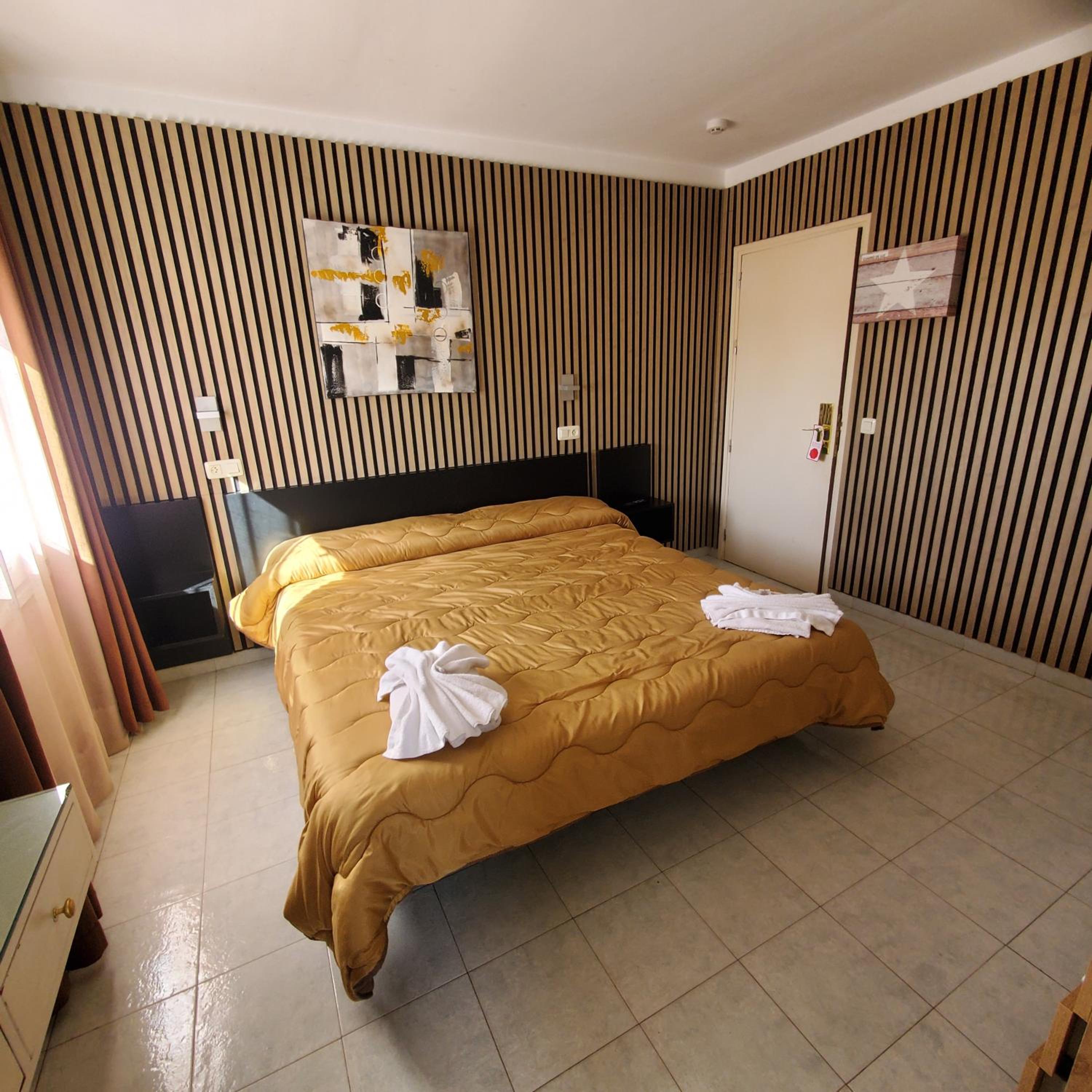 Habitación Doble o con Dos Camas