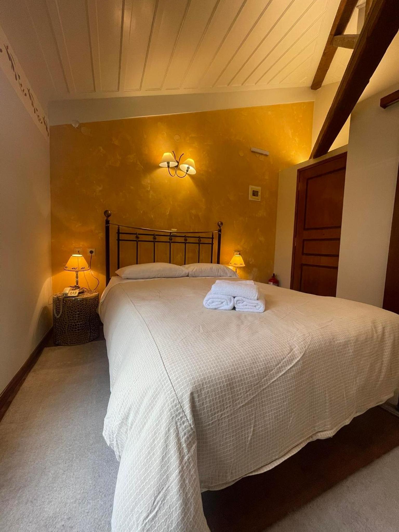 Double Room - Attic - Photo 2