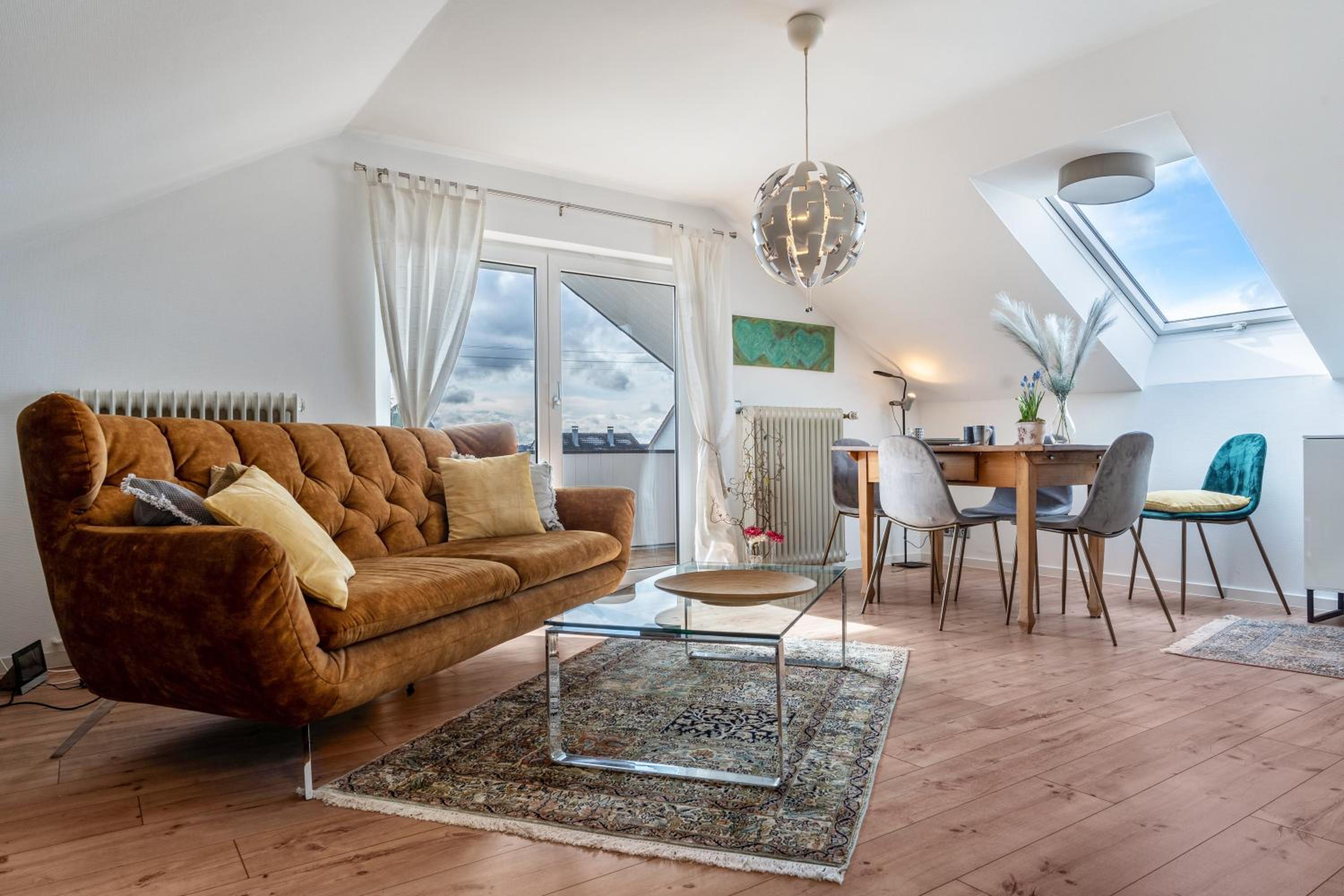 Two-Bedroom Deluxe Apartment with Garden View
