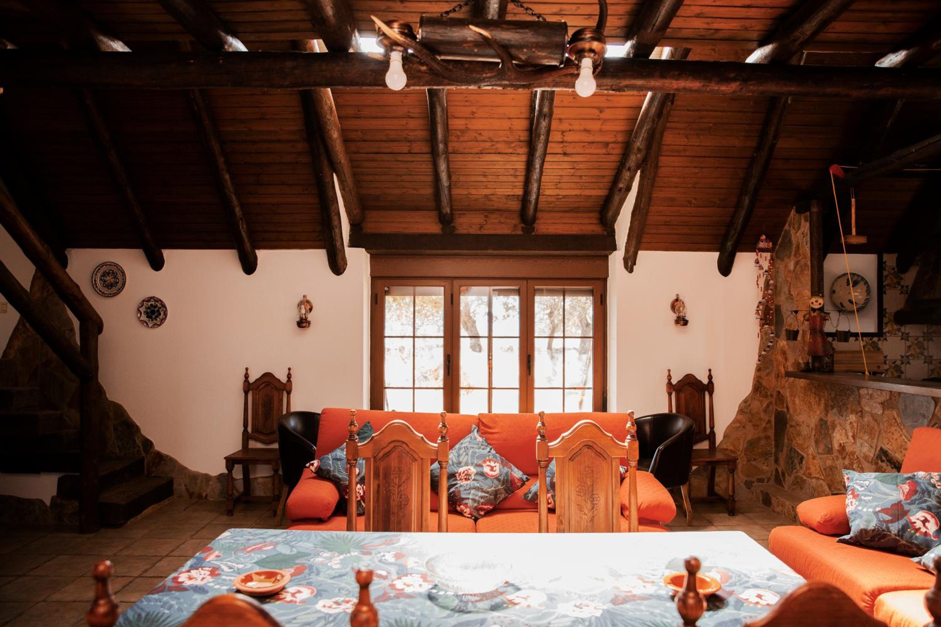 Casa adosada de tres habitaciones