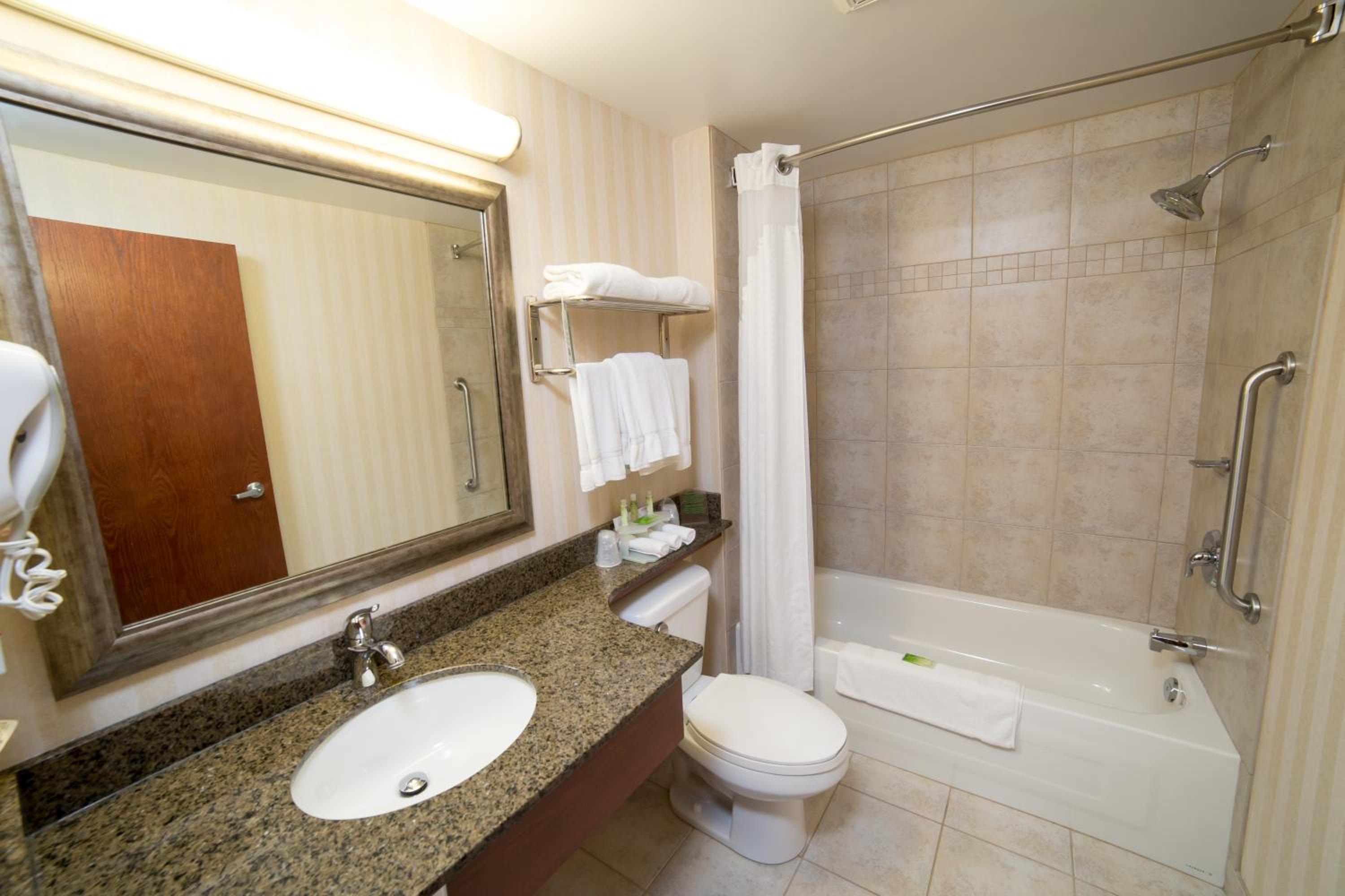 Standard Room - Photo 10