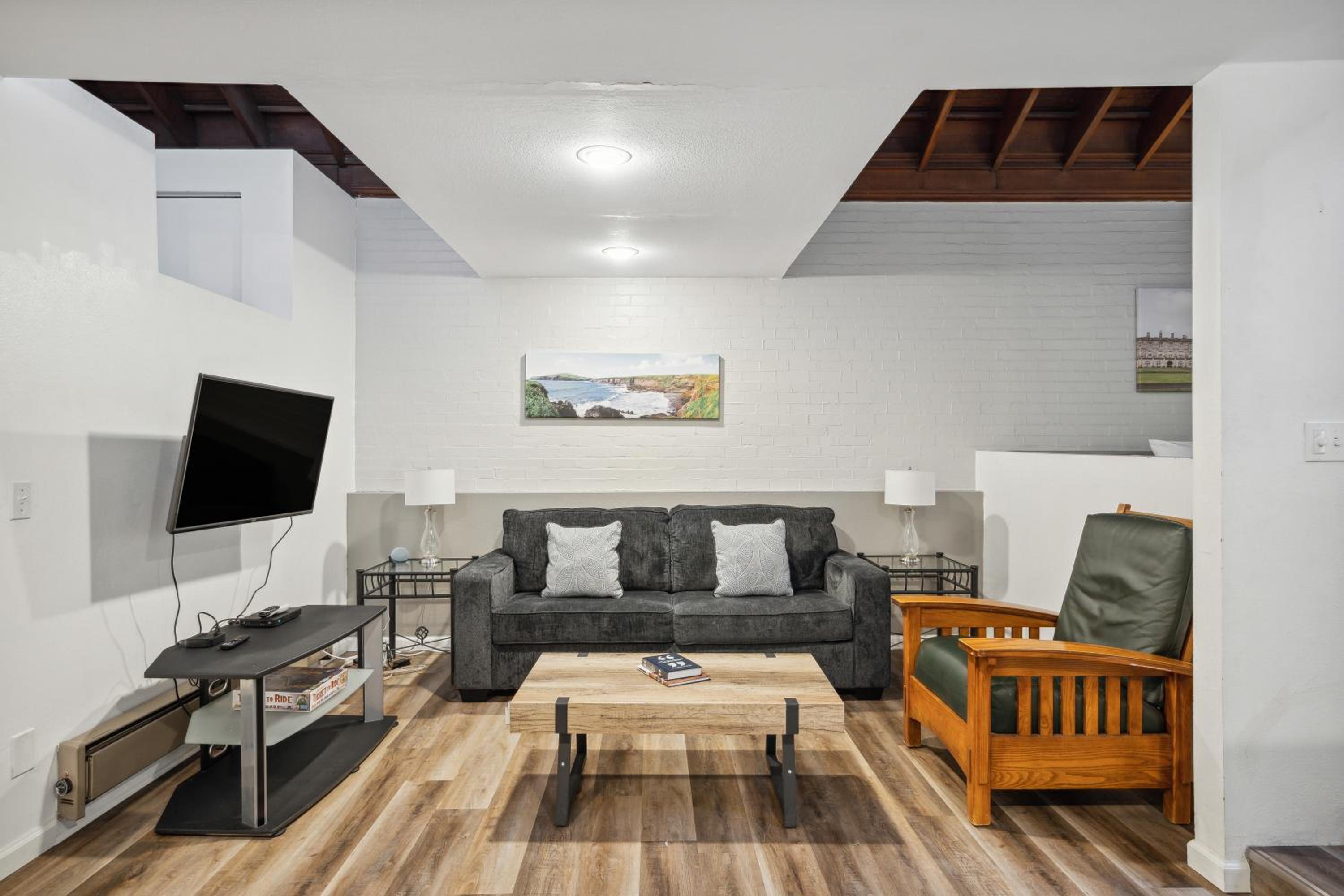 Deluxe Apartment