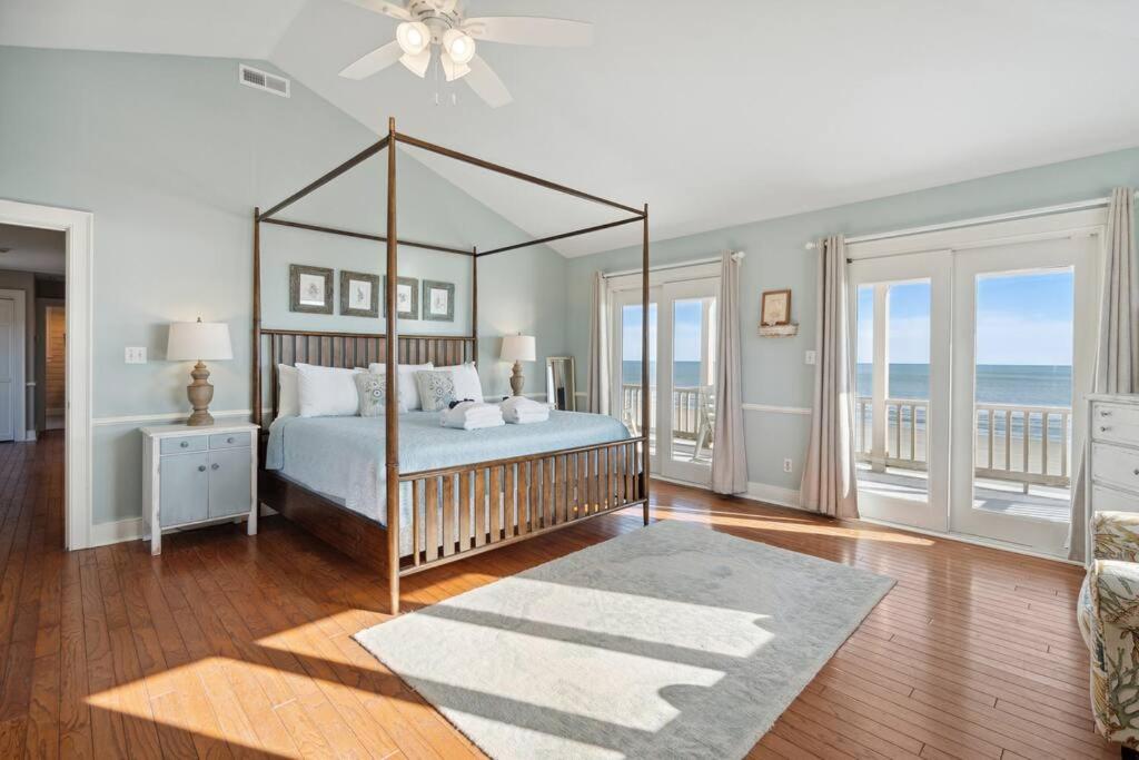 Four-Bedroom House photo 1