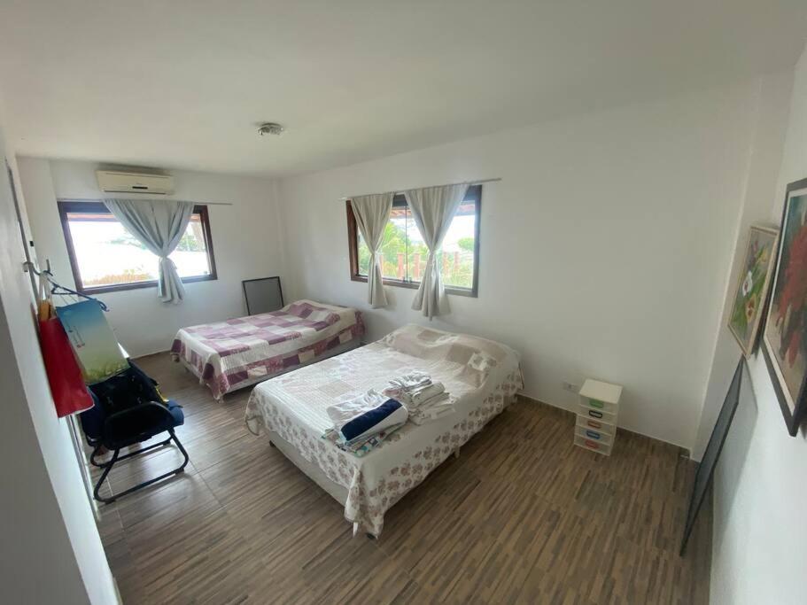 One-Bedroom House photo 1