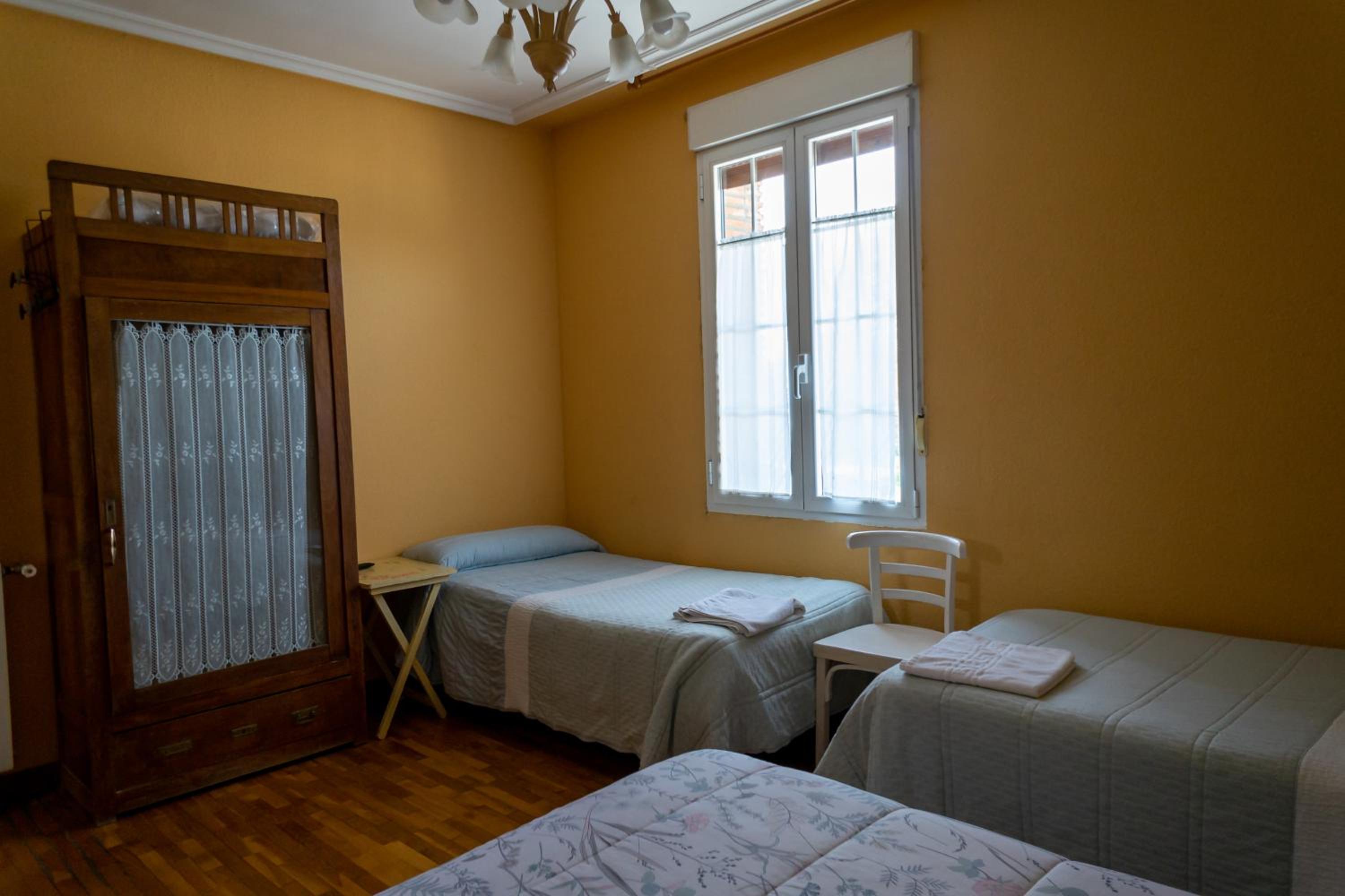 Casa de cuatro habitaciones