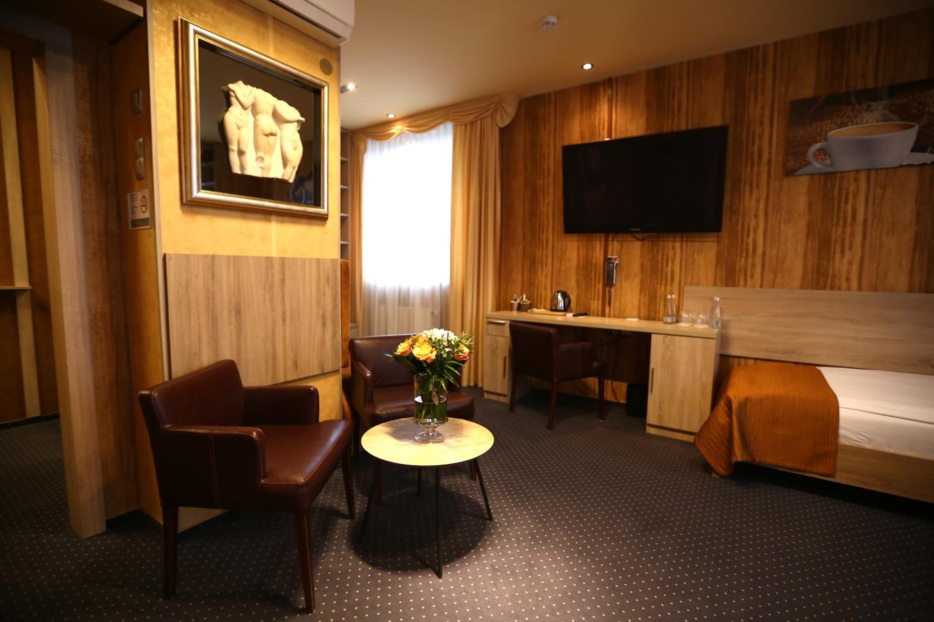 Luxury Quadruple Room - Photo 2