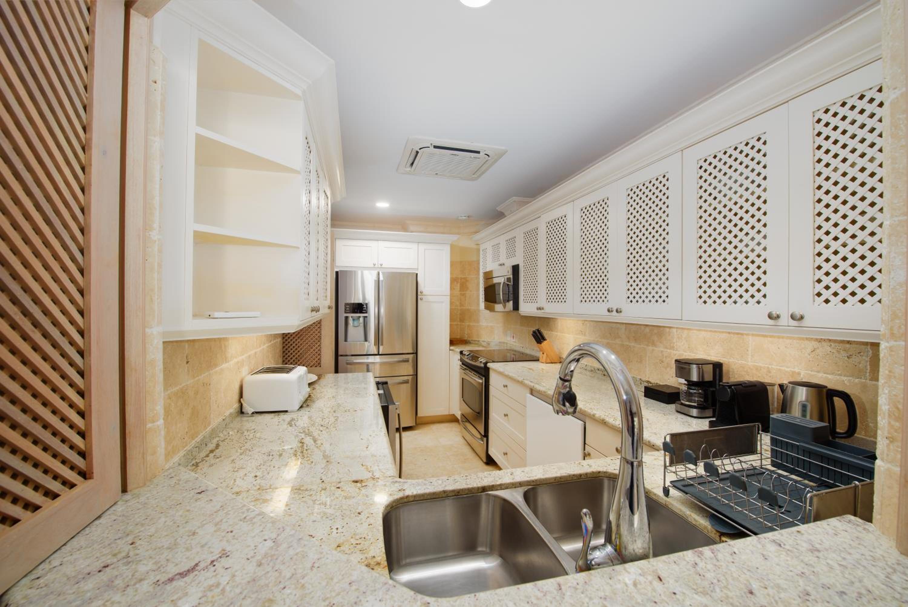Premium One-Bedroom Villa (BeachFront)