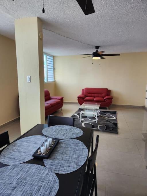 Four-Bedroom House photo 1