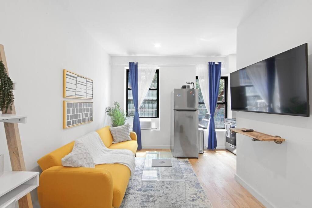 Apartment photo 2
