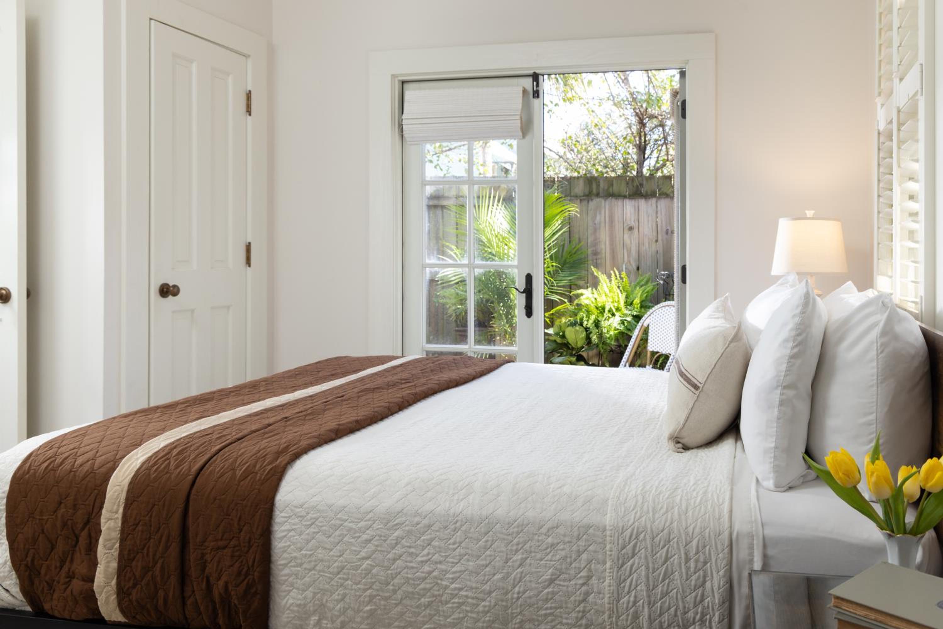 Three-Bedroom Cottage photo 2