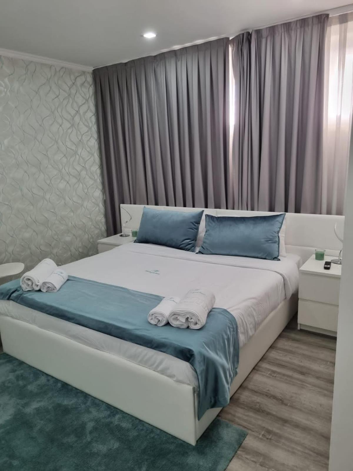 Suite photo 1