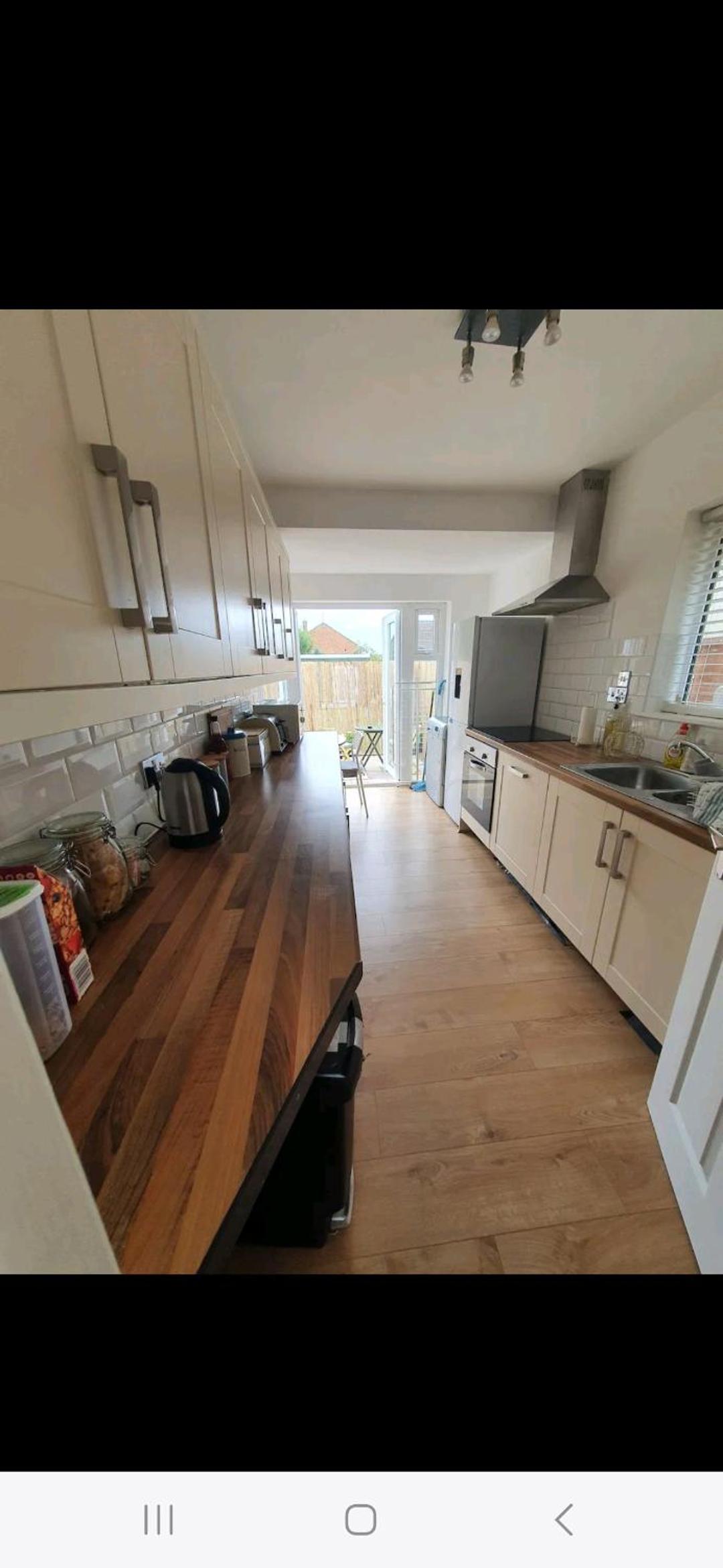 Four-Bedroom House photo 2
