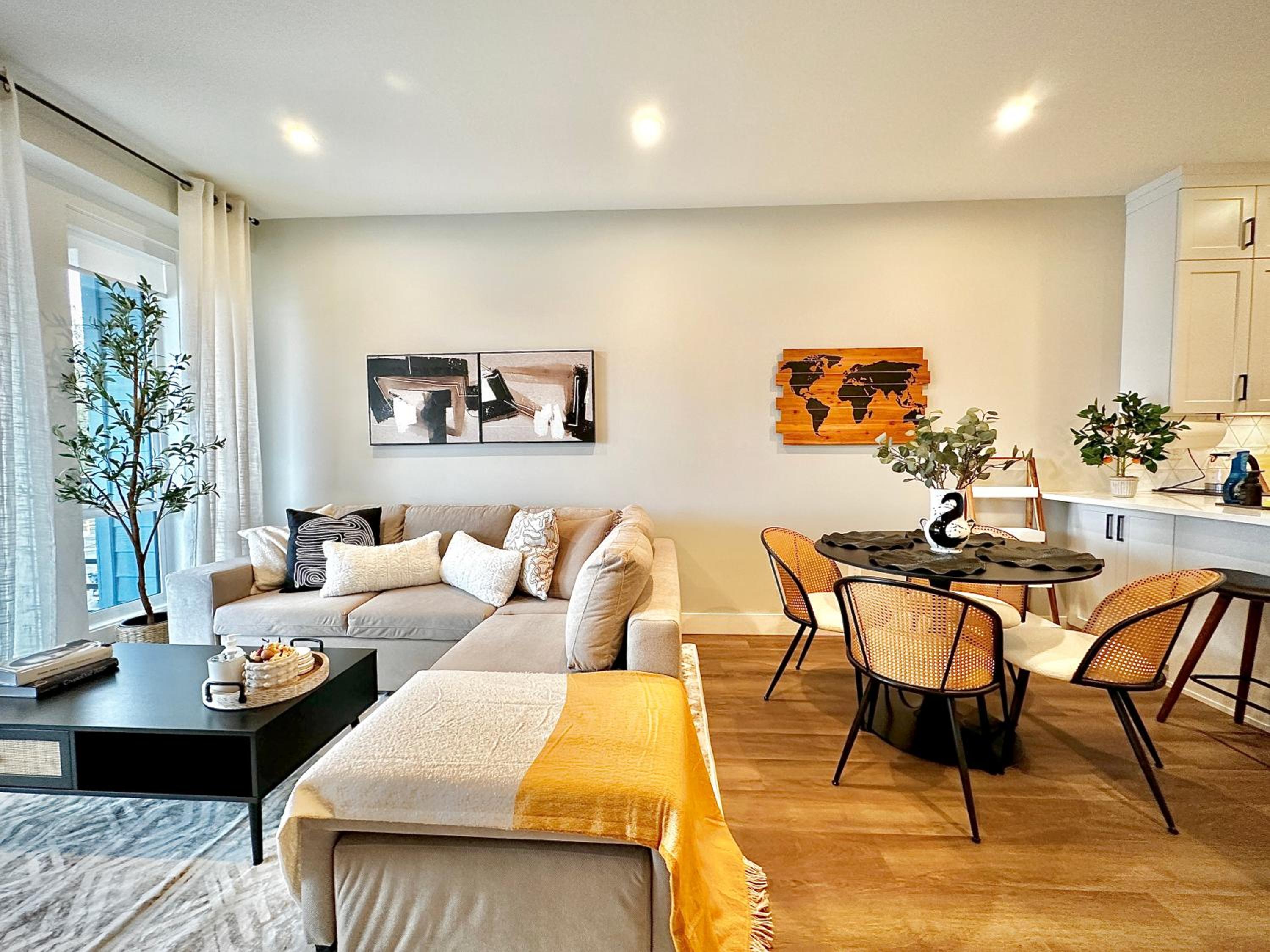 Apartment with Lake View photo 1