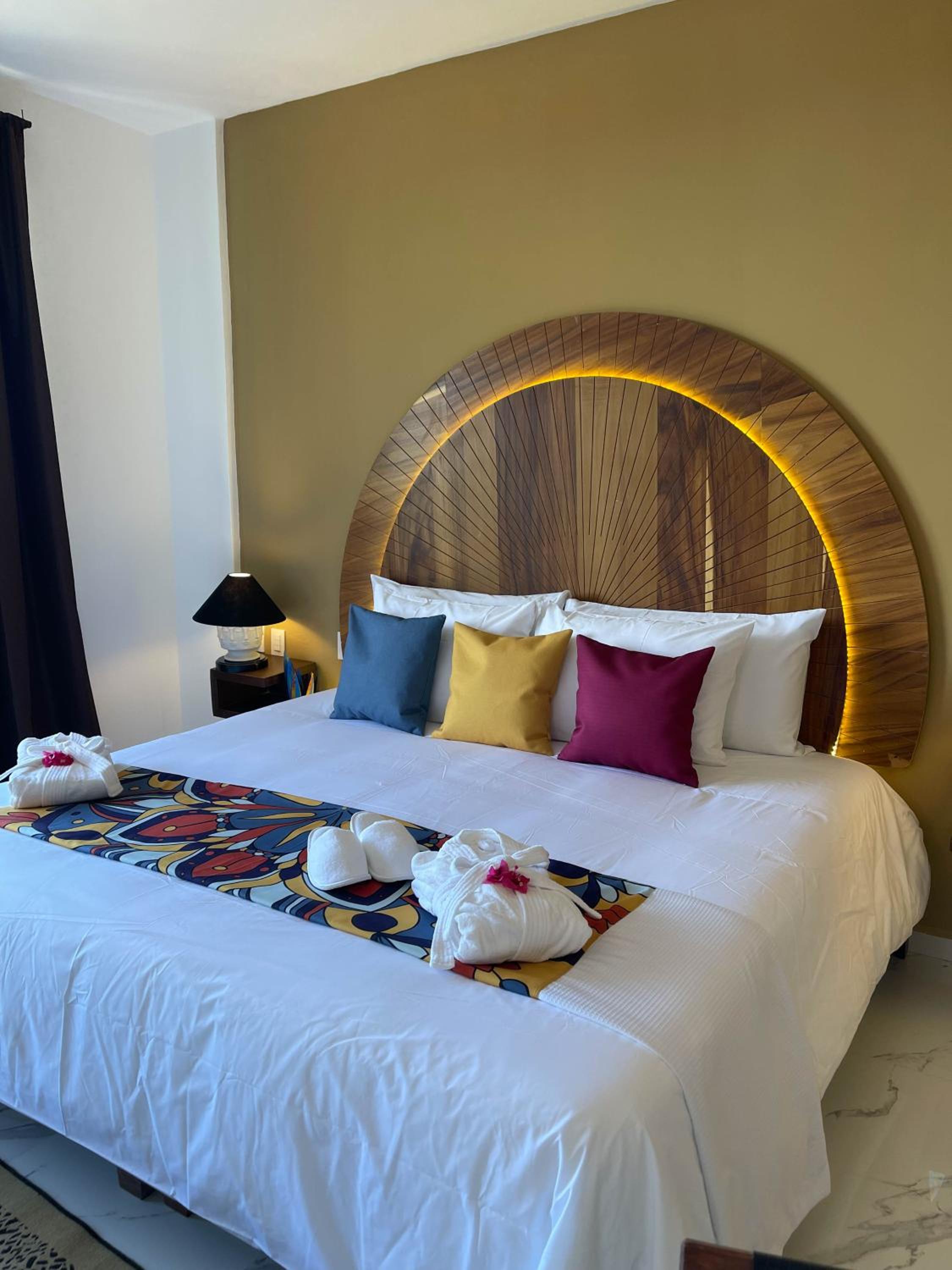 Deluxe Double Room with Sea View photo 3