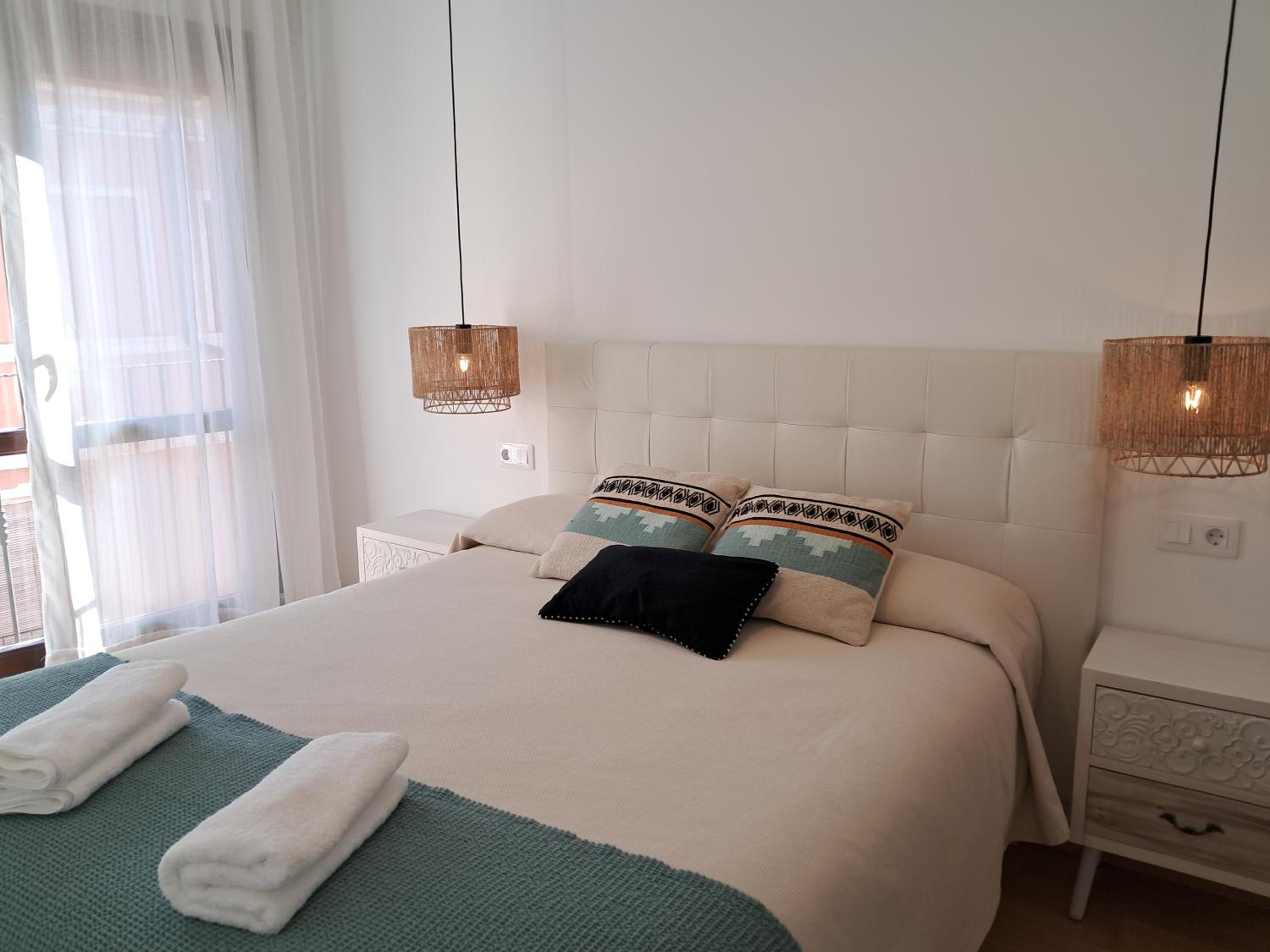 Apartamento con Balcón