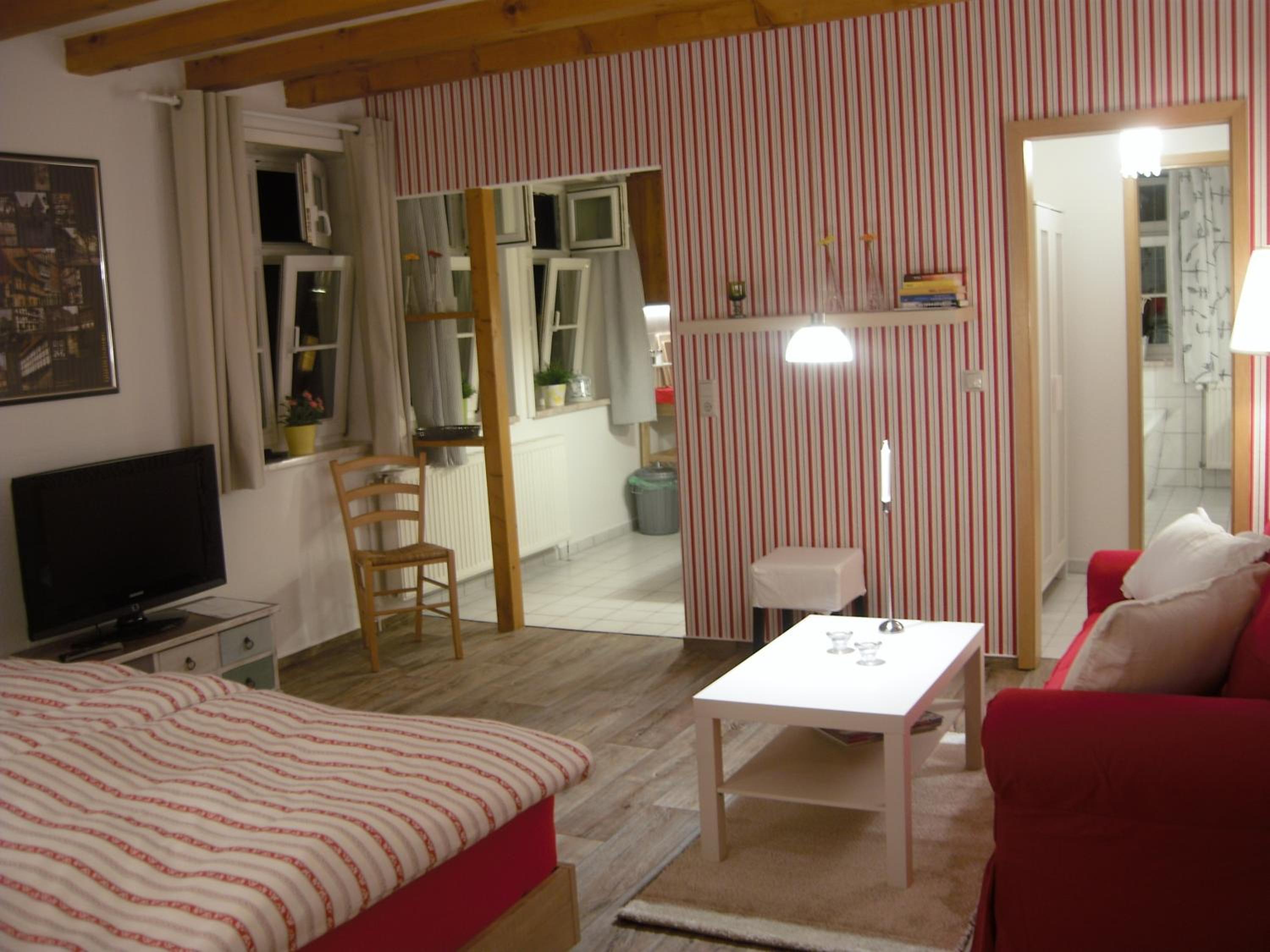 Studio Apartment photo 1