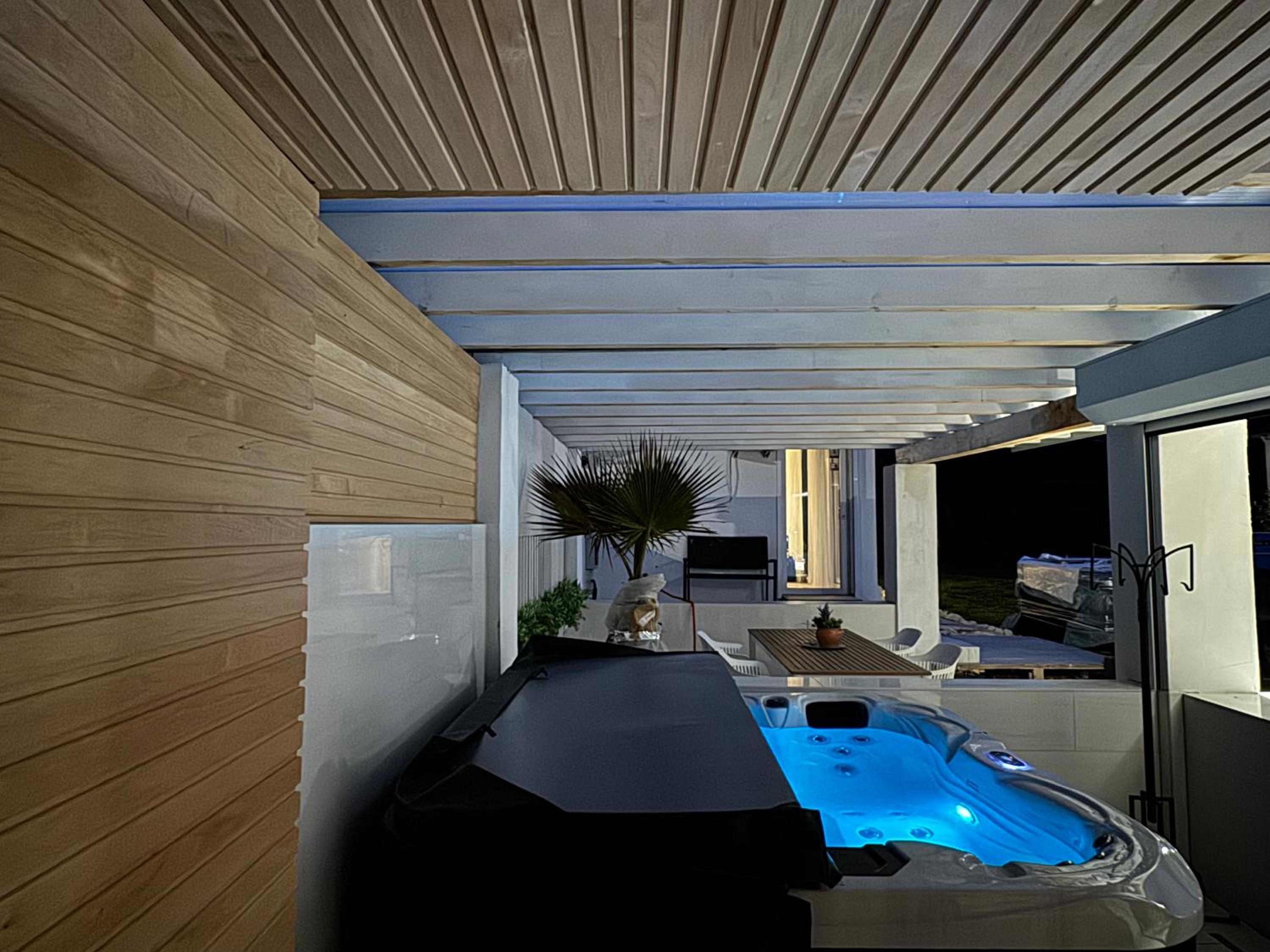 One-Bedroom Apartment - Photo 35