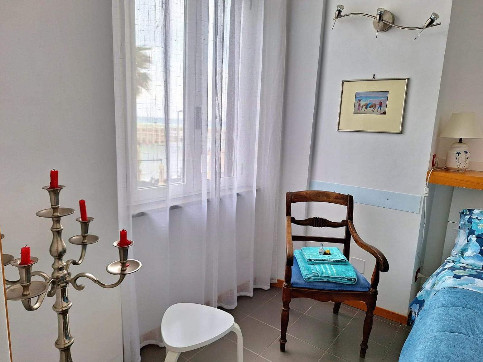 Apartment with Sea View - Photo 3