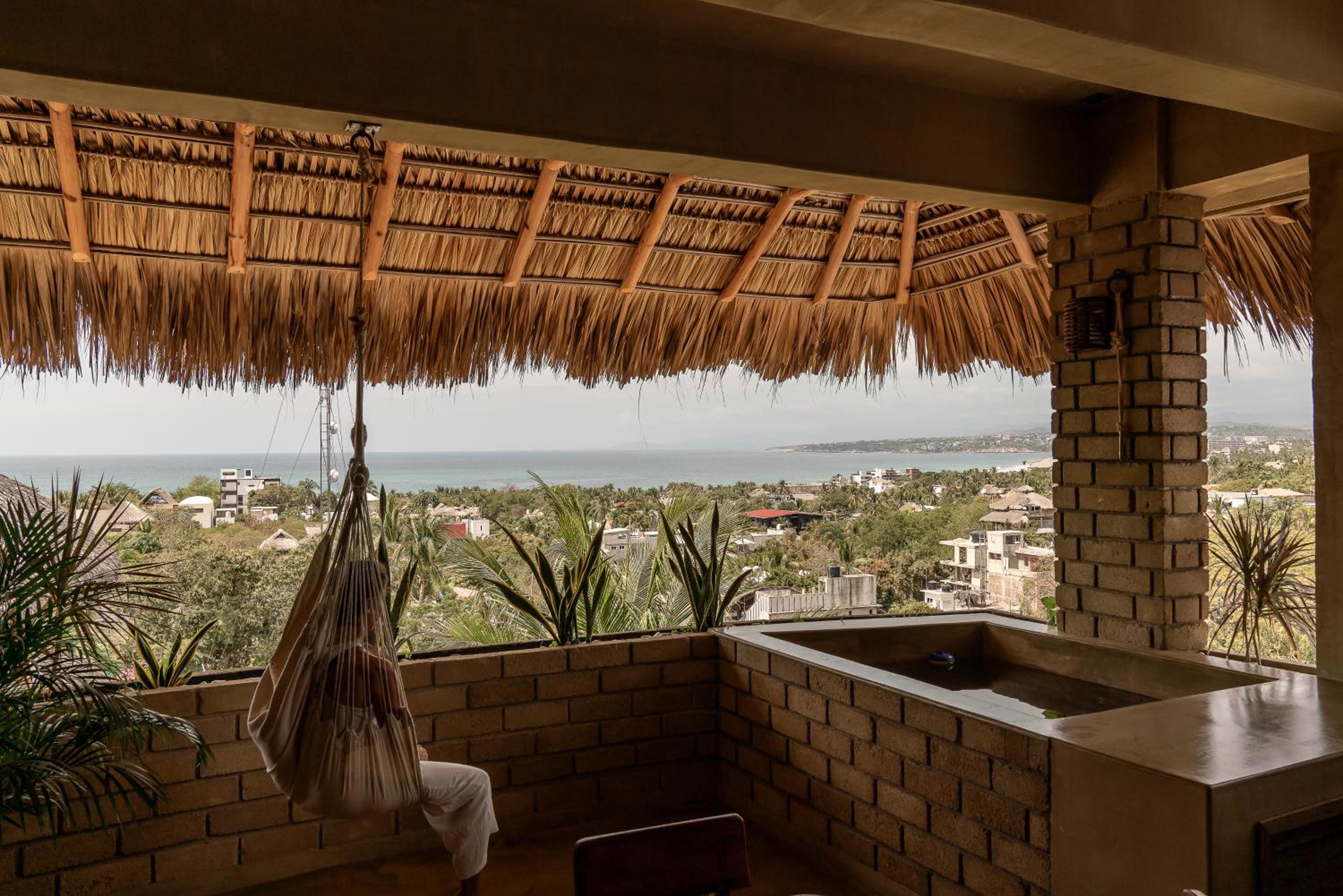Apartment with Sea View photo 2