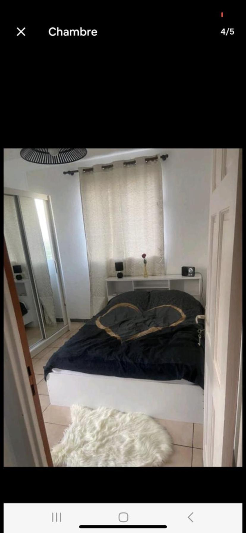 One-Bedroom Apartment photo 3
