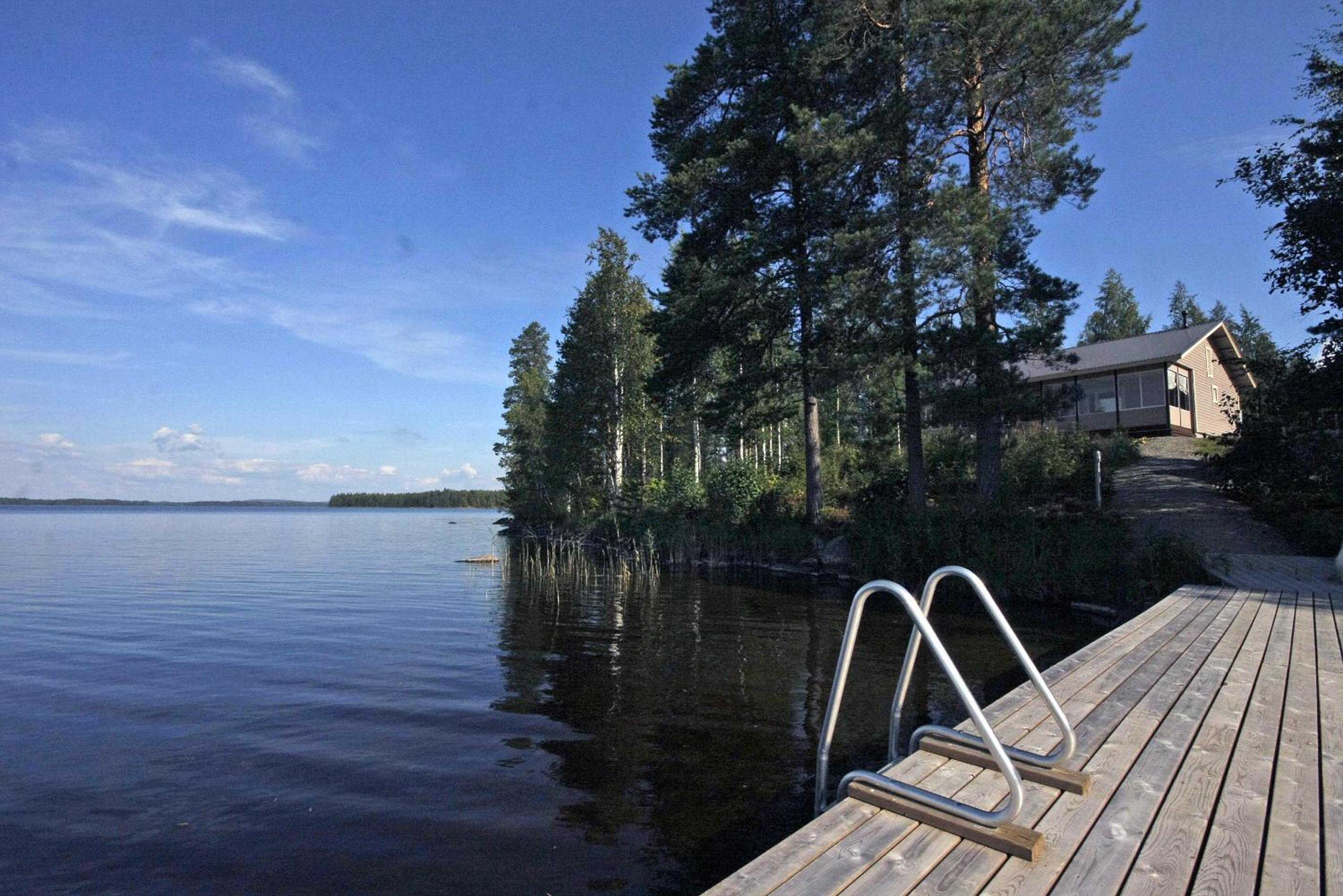 Superior Two-Bedroom Cottage with Sauna photo 3
