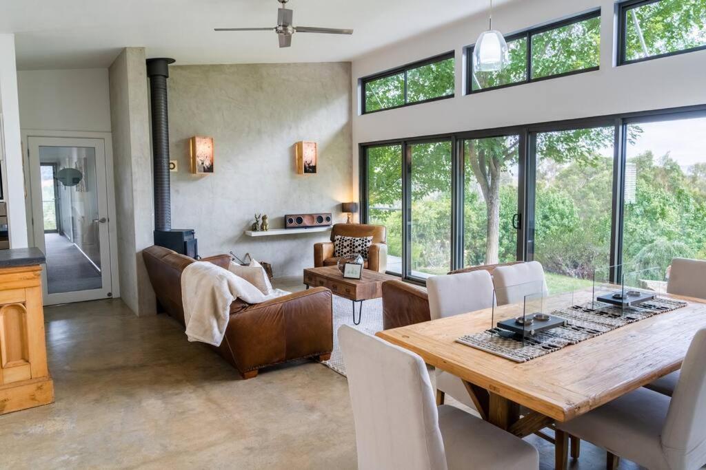Three-Bedroom House photo 1