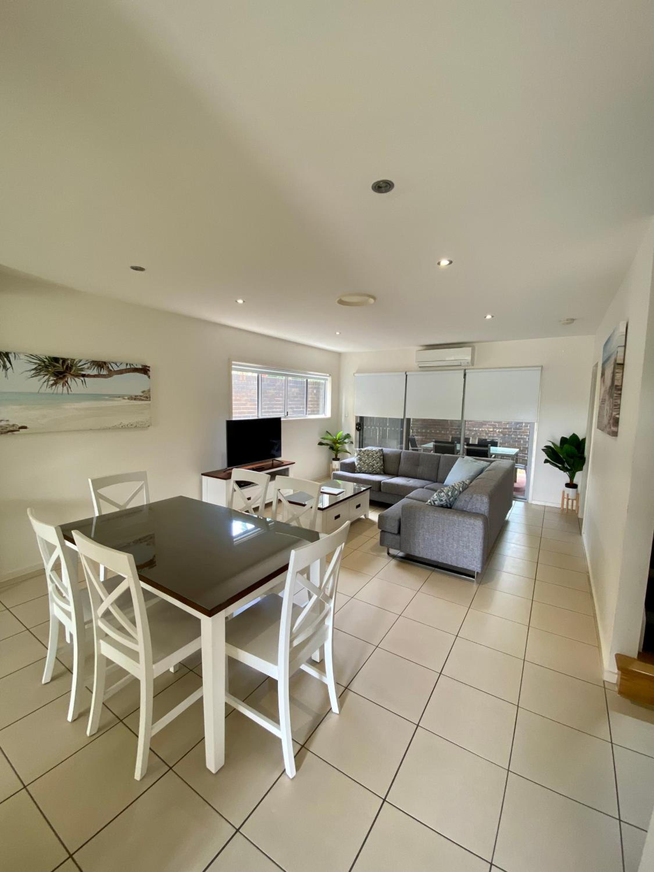 Two-Bedroom Classic Villa - Photo 26