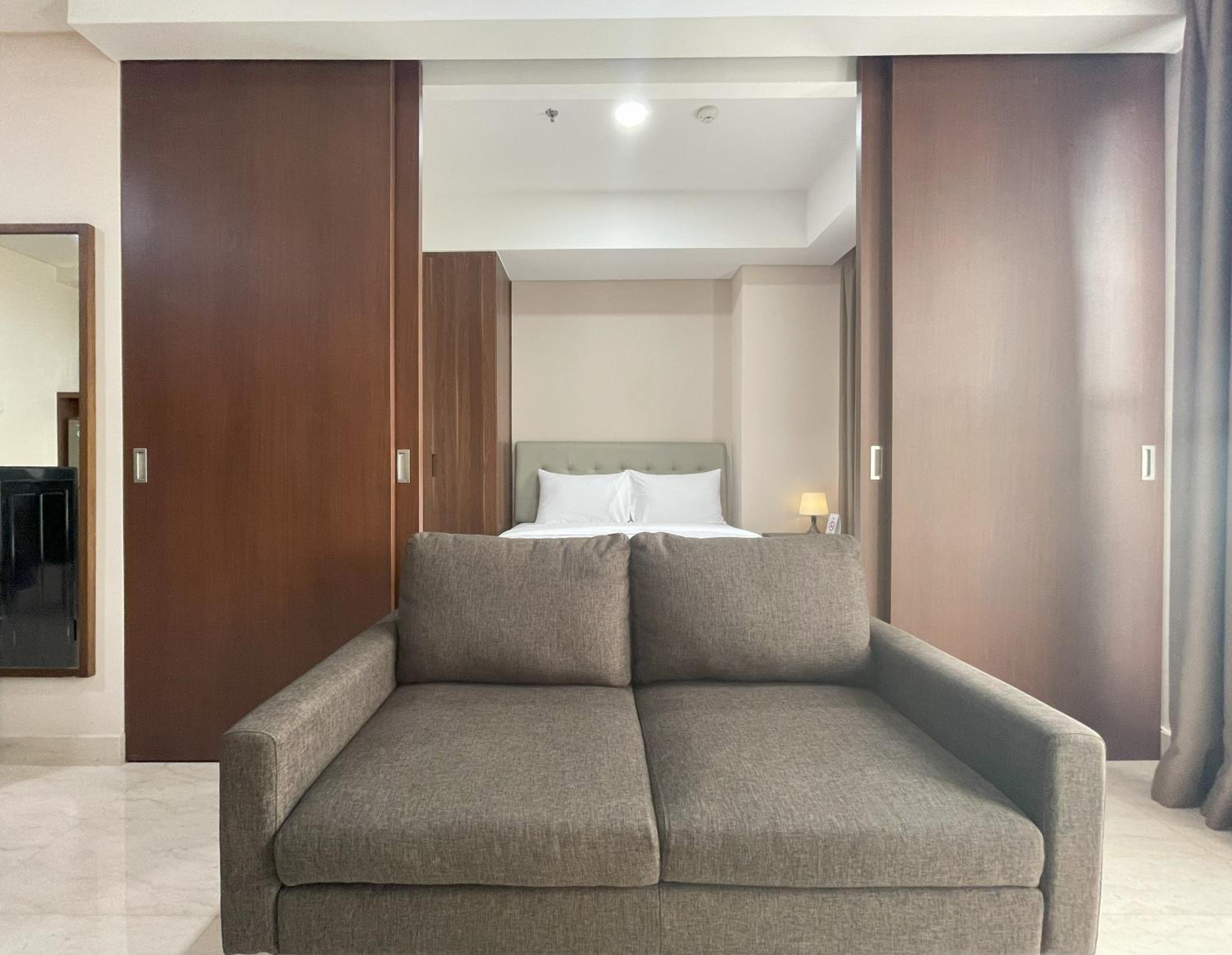 One-Bedroom Apartment - Photo 11