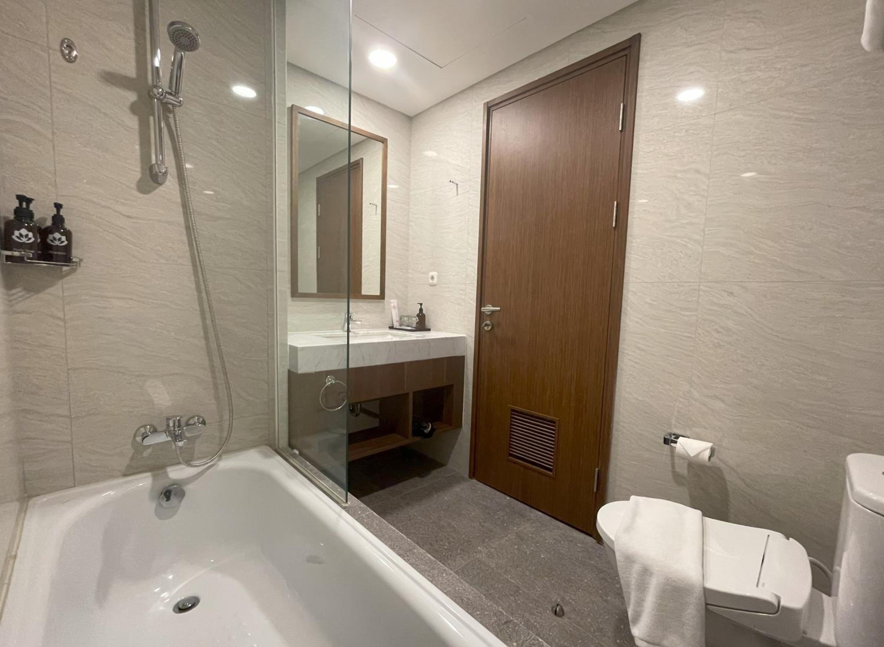 Two-Bedroom Apartment - Photo 9