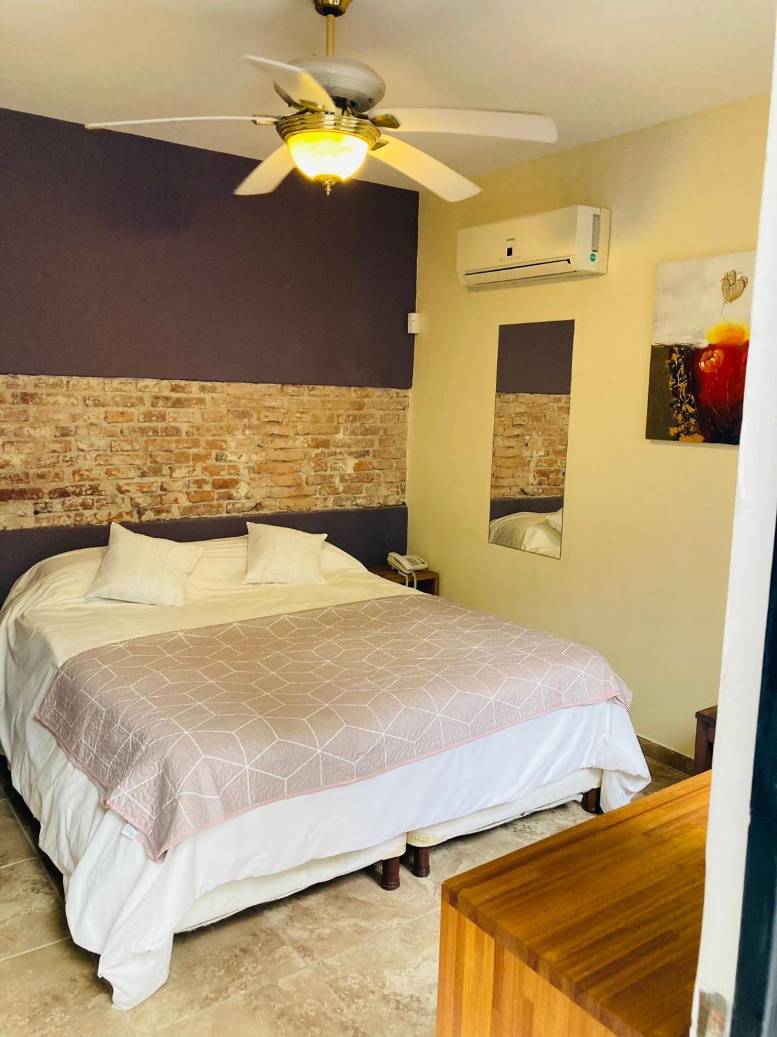Double Room With Patio photo 1