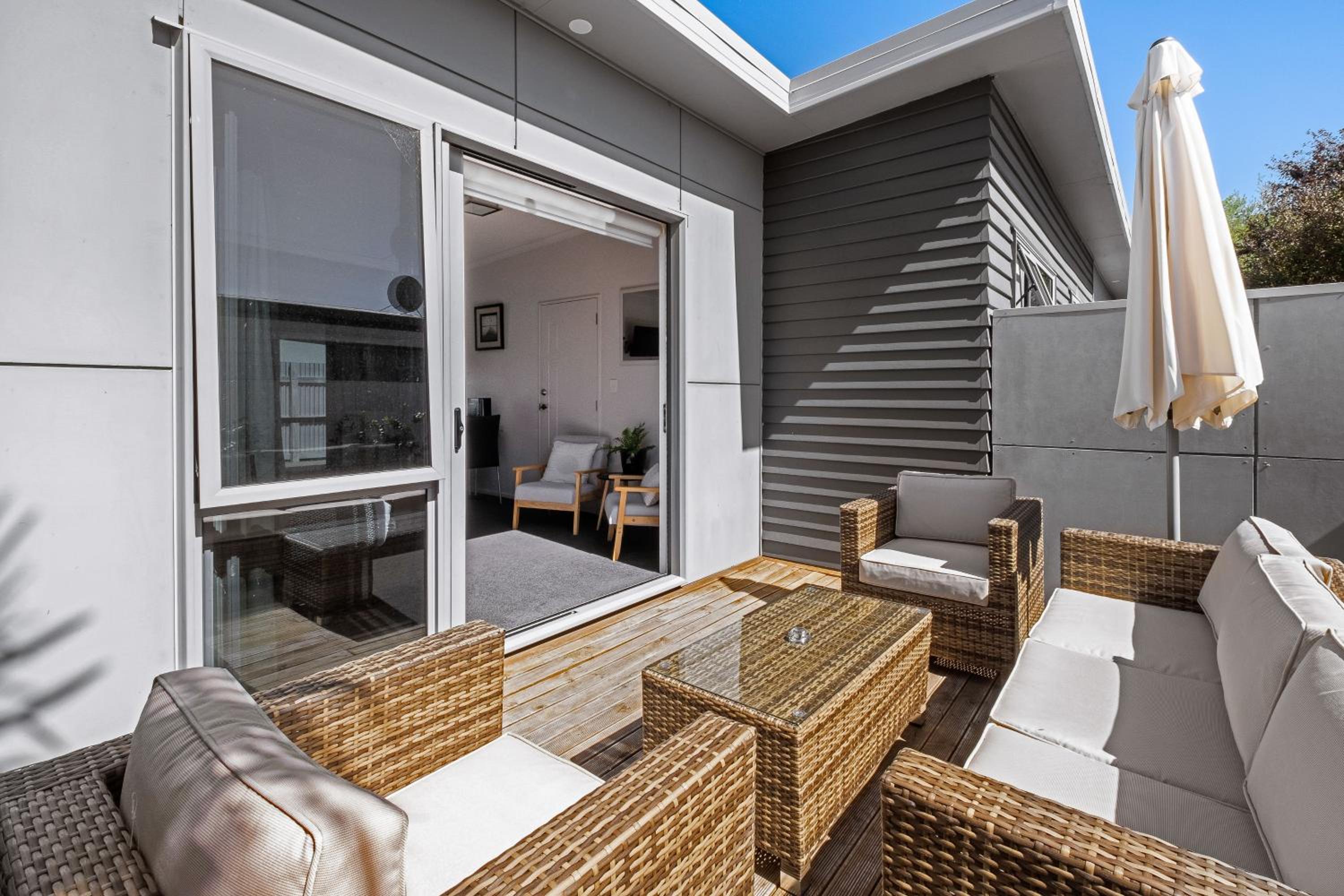 Studio with Terrace - Photo 4