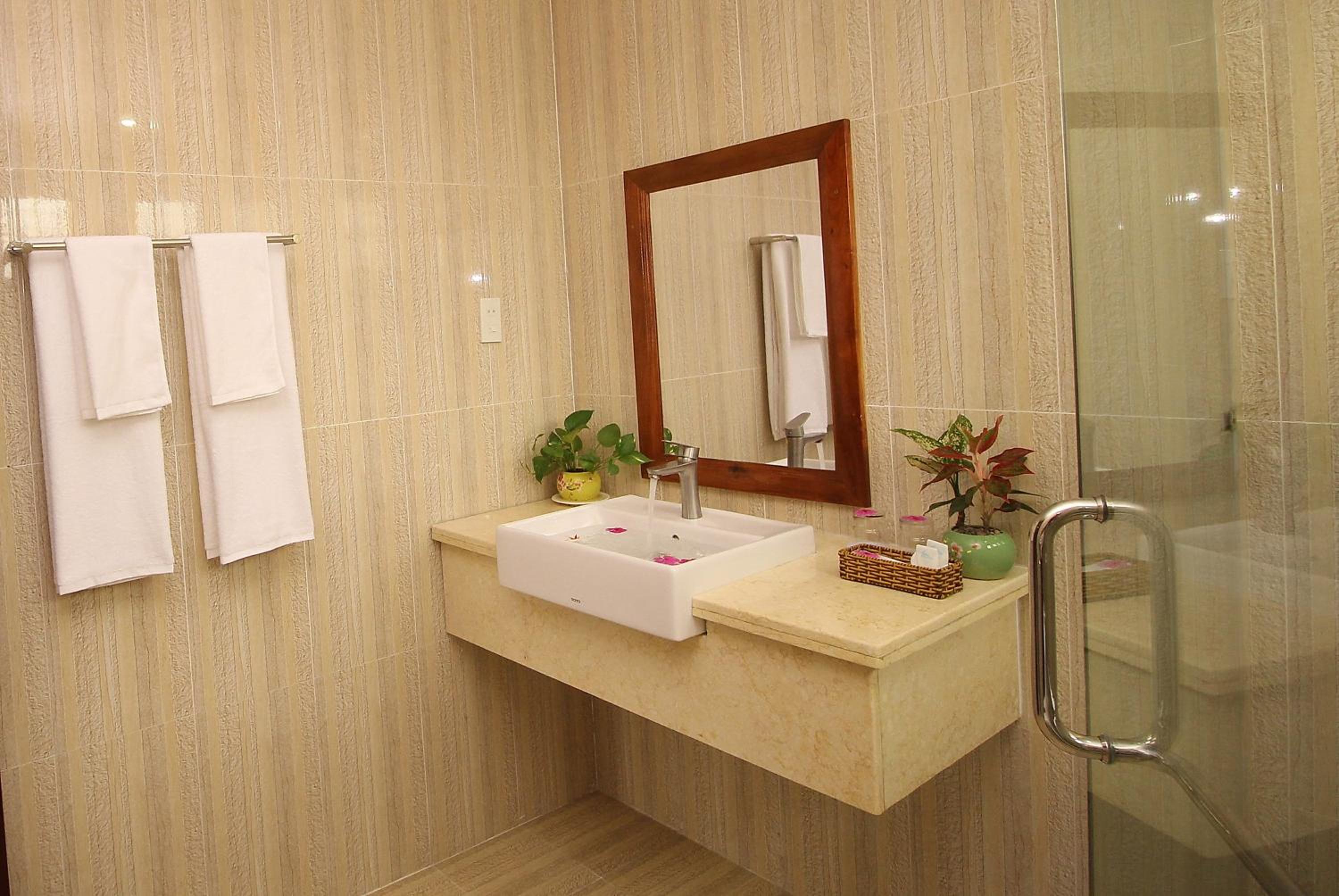 Deluxe Double Room With Sea View photo 3