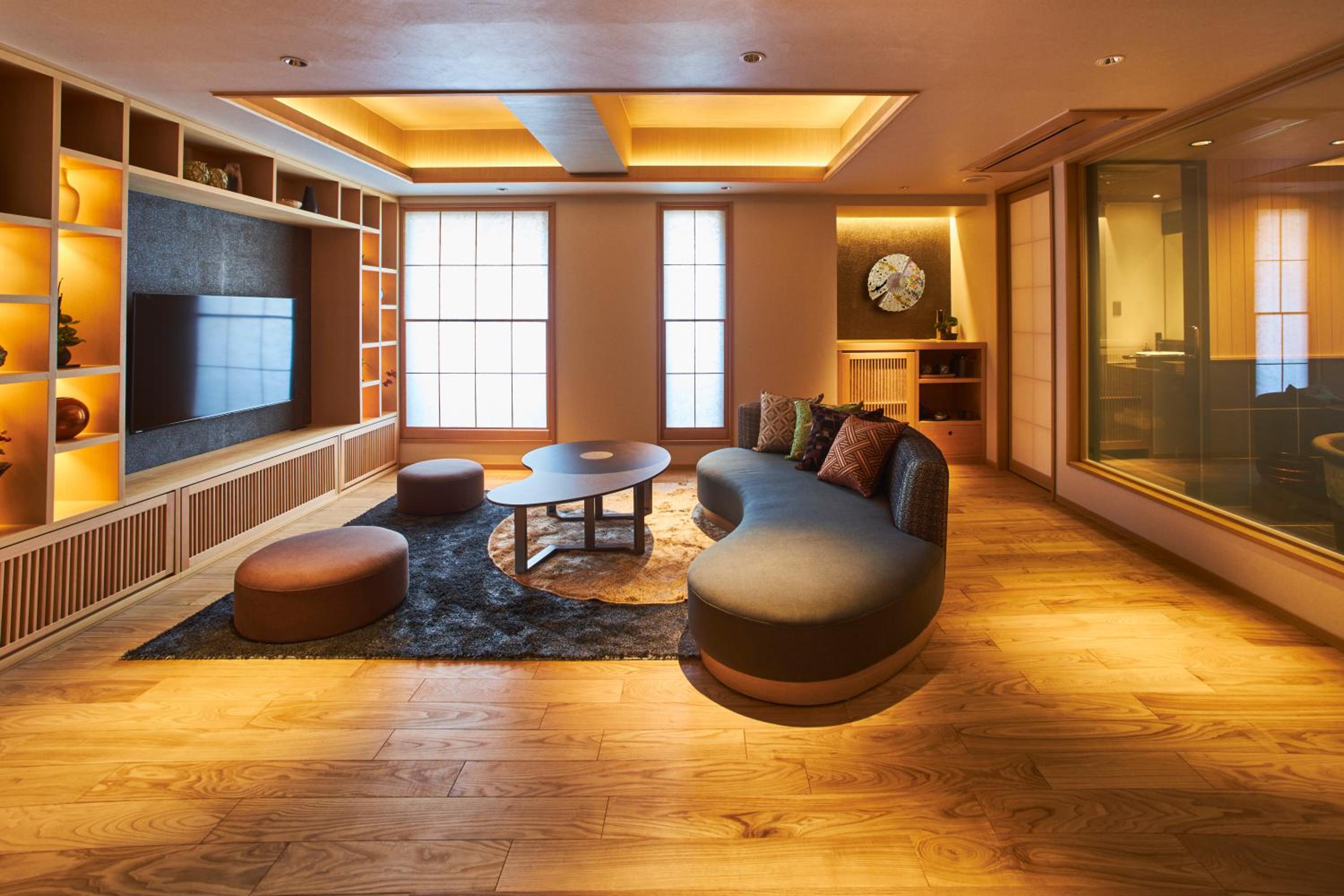 Suite photo 1