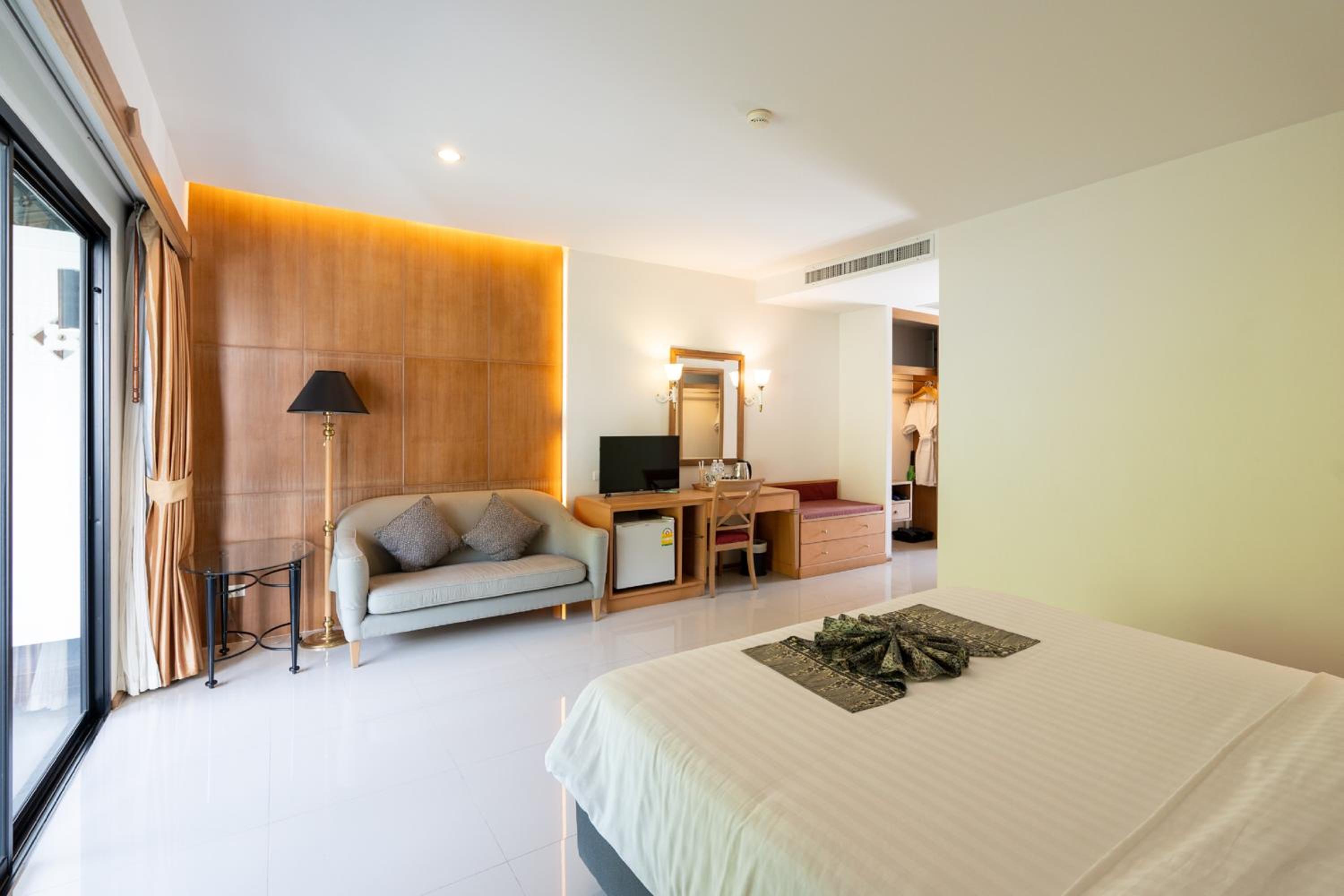 Superior Double or Twin Room - Photo 4