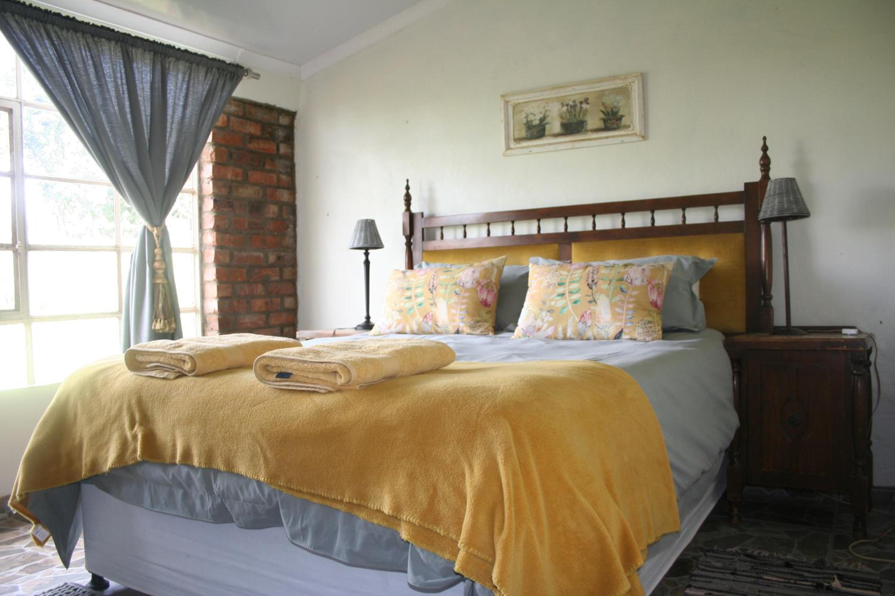 Family Room - Photo 6