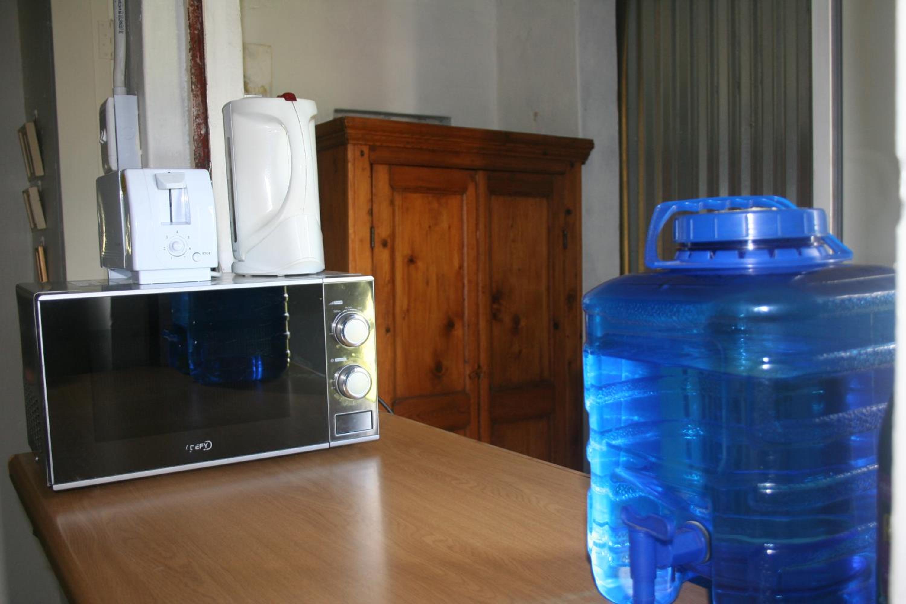 Family Room - Photo 10