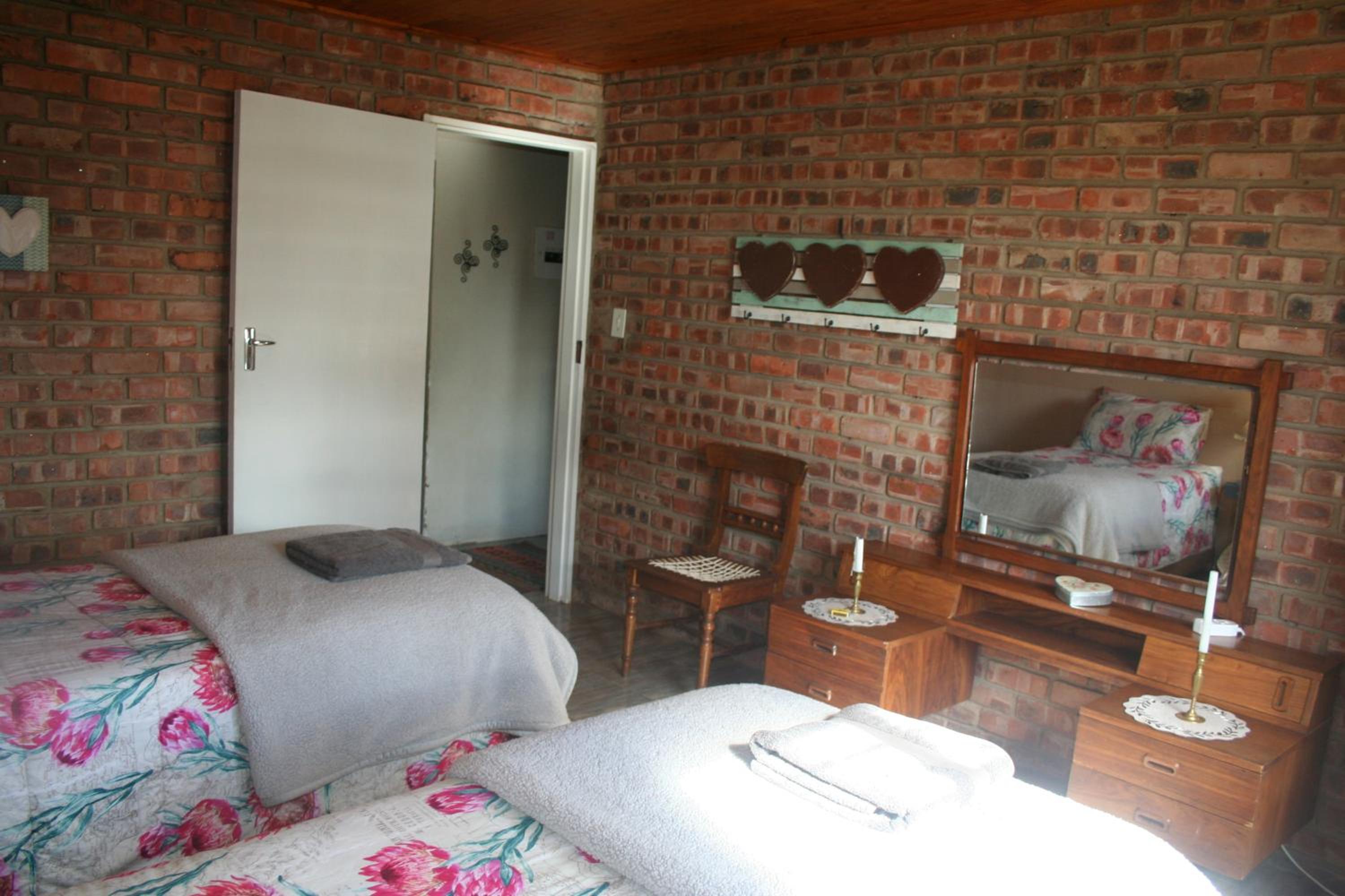 Three-Bedroom Chalet - Photo 17