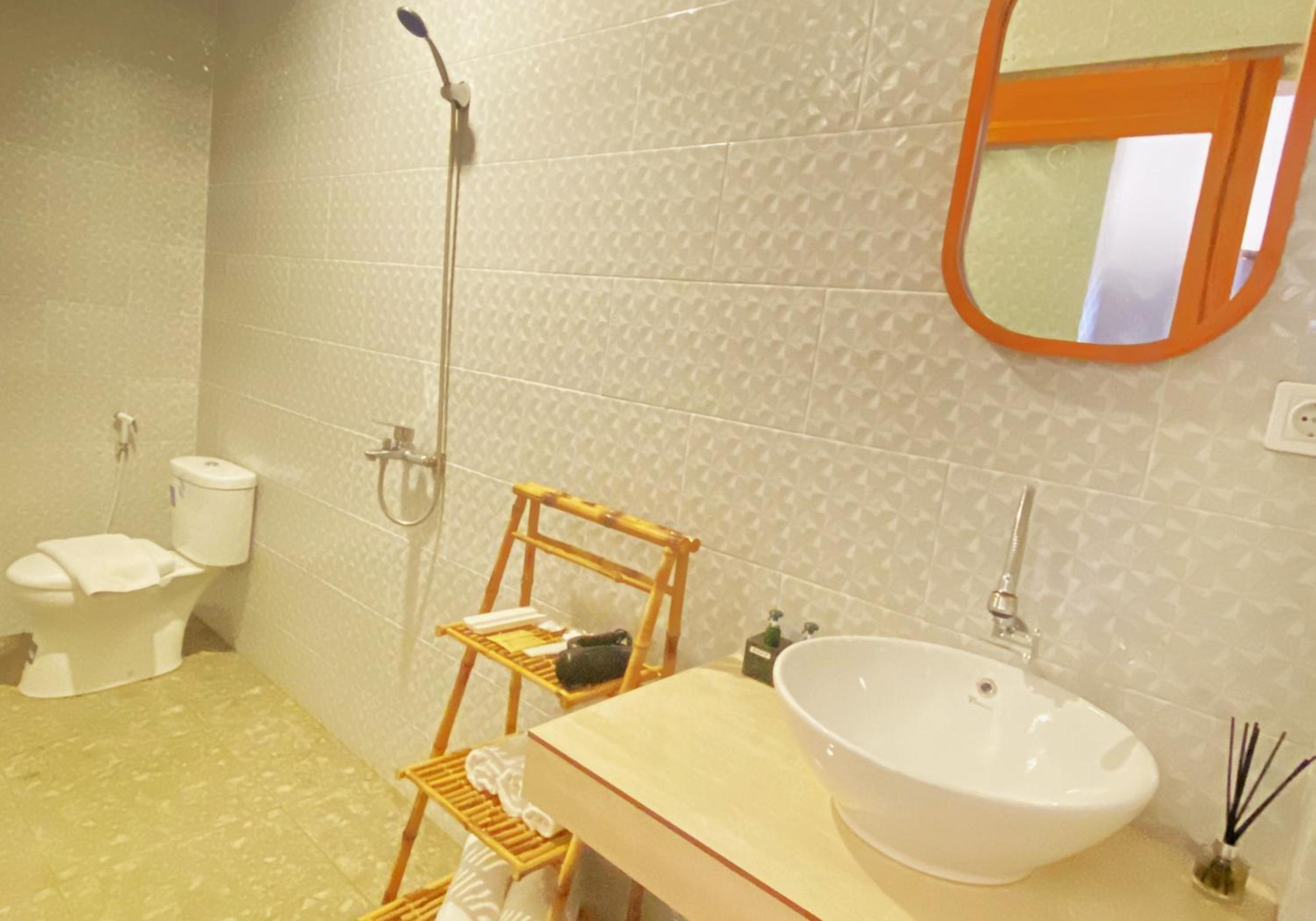 Deluxe Twin Room with Sea View photo 2