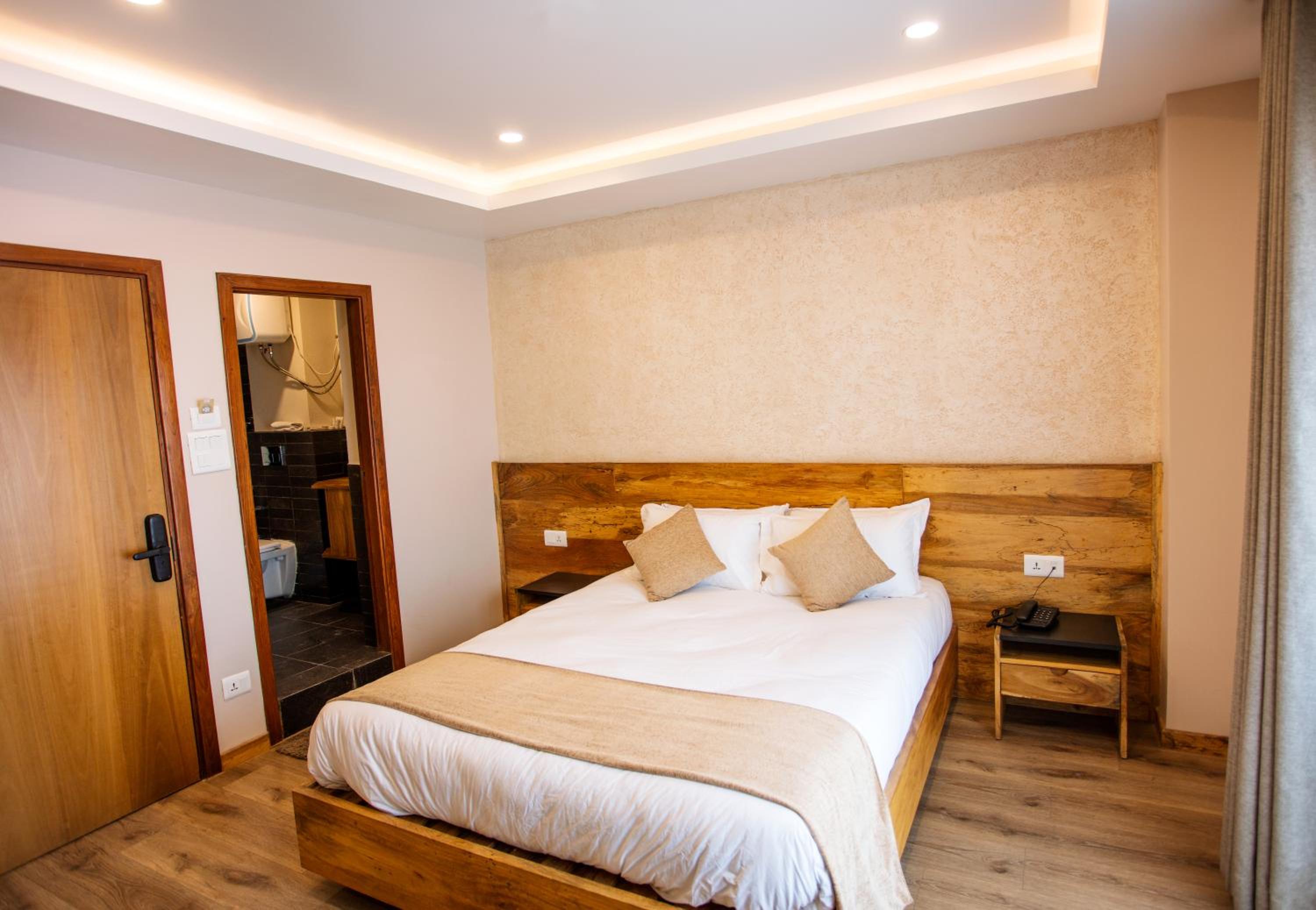 Deluxe Double Room - Photo 3