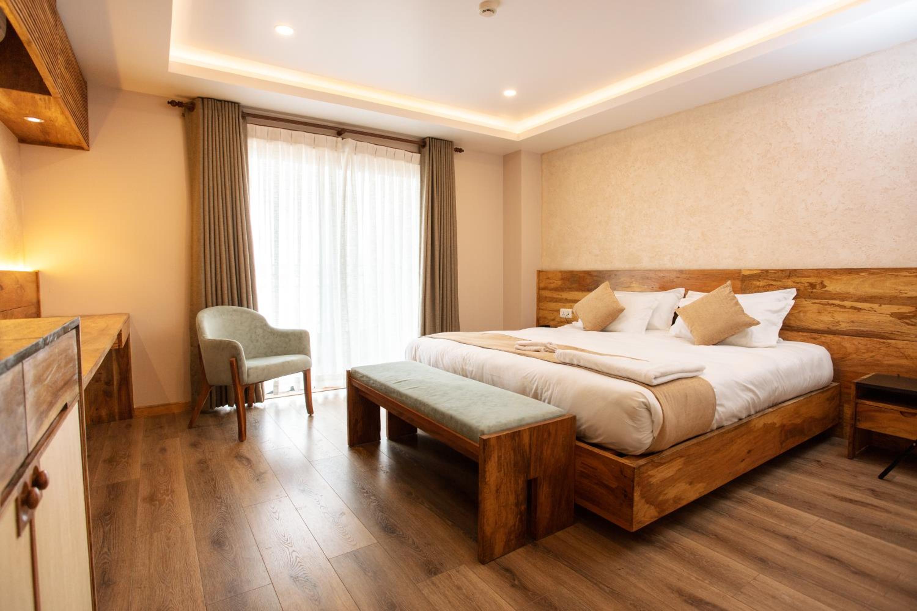 One-Bedroom Apartment - Photo 1