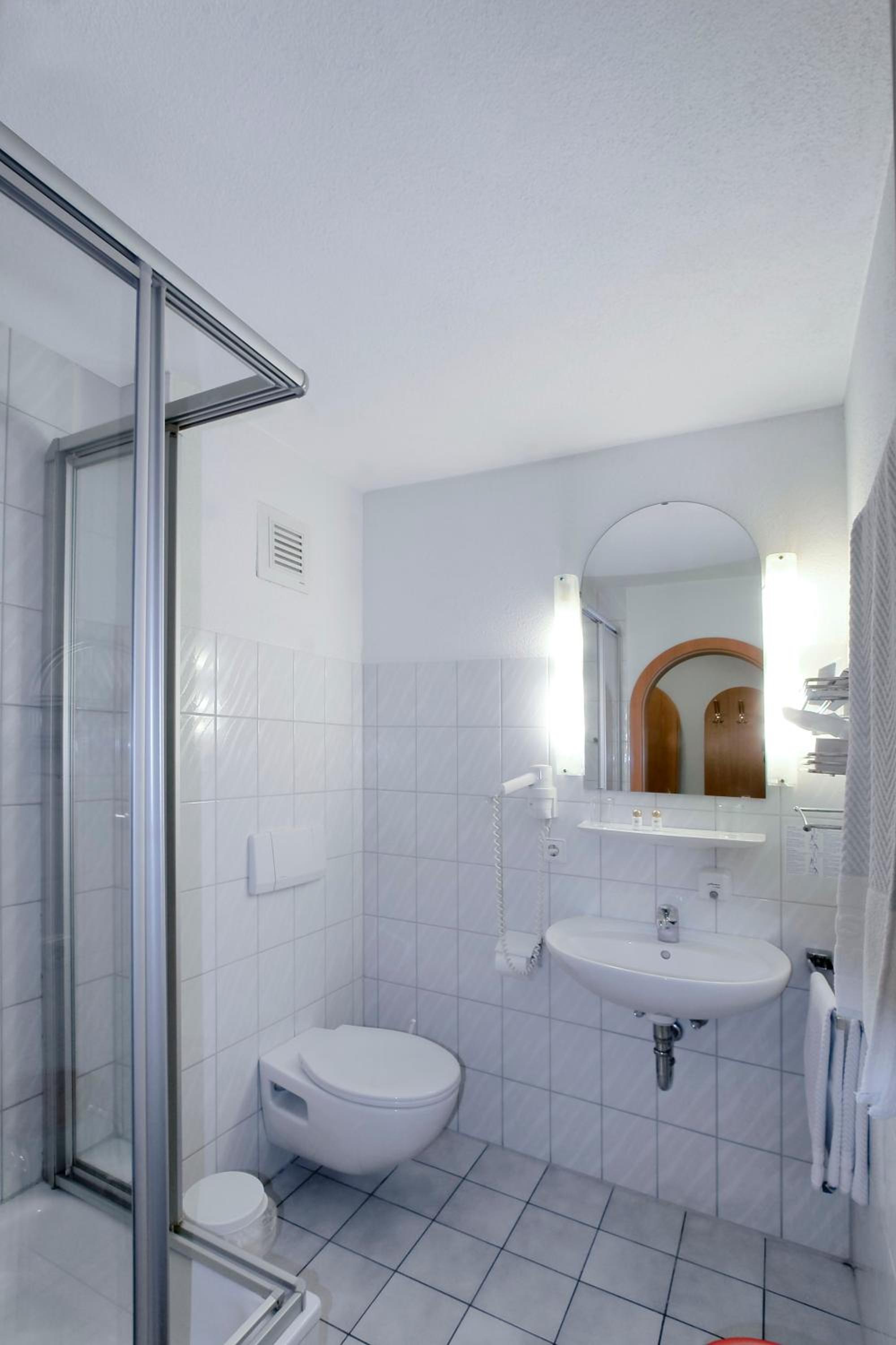 Spacious Double Room - Photo 2