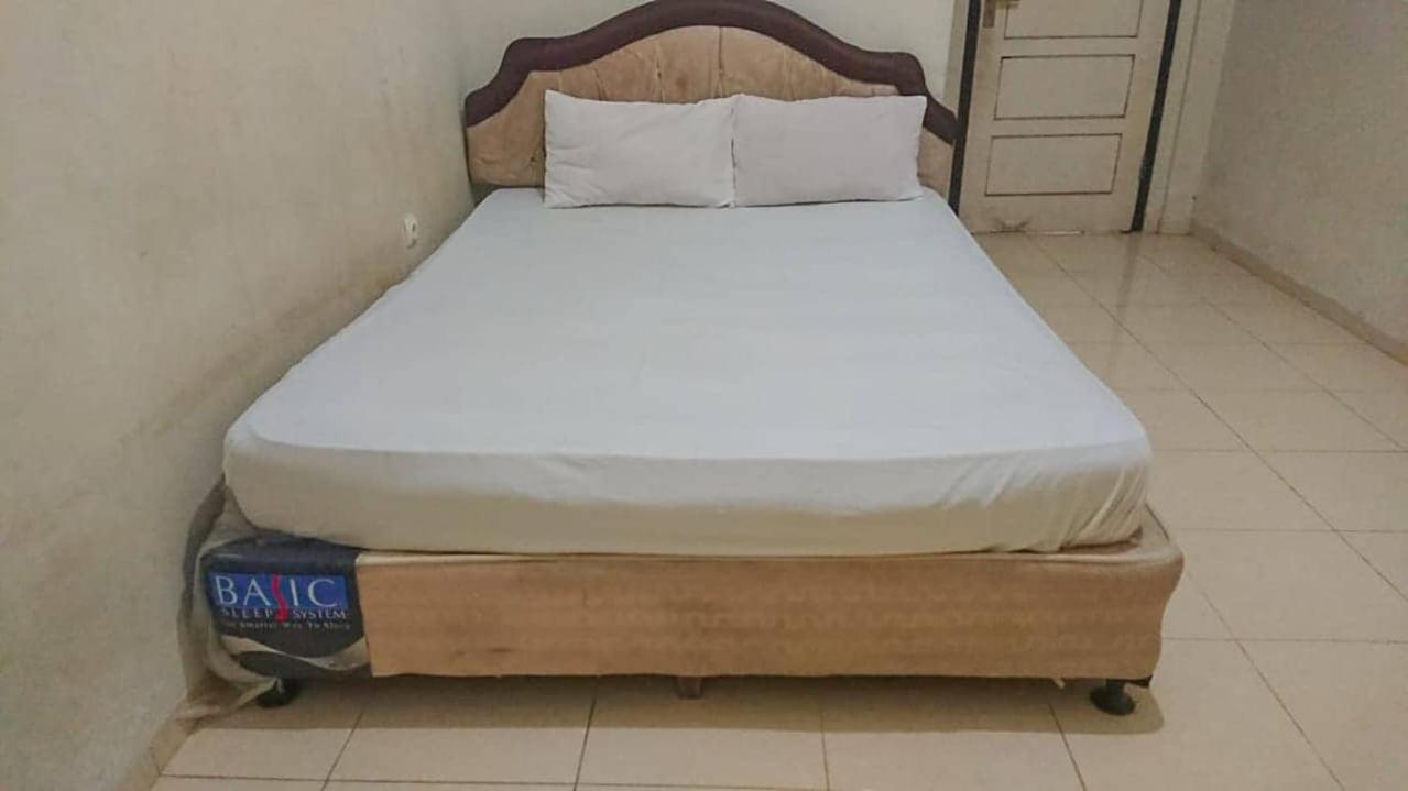 Economy Double Room photo 2