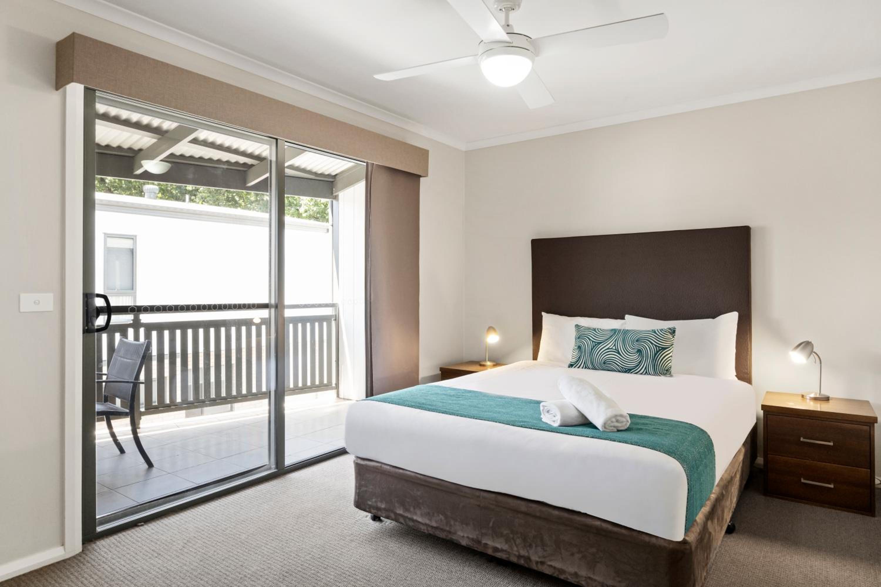 Two-Bedroom Apartment - Apartments on High photo 1