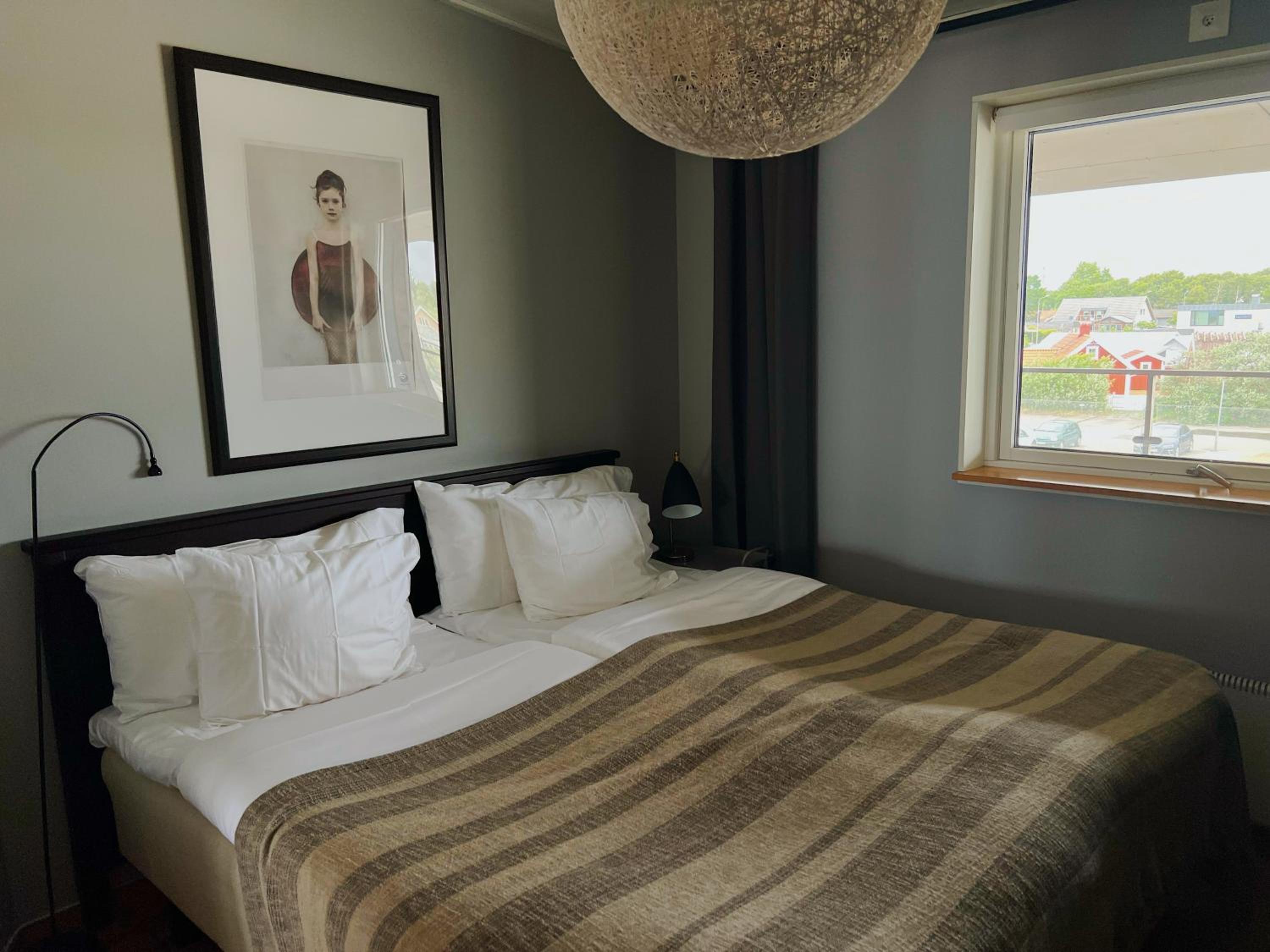 Apartment with Sea View - Photo 6