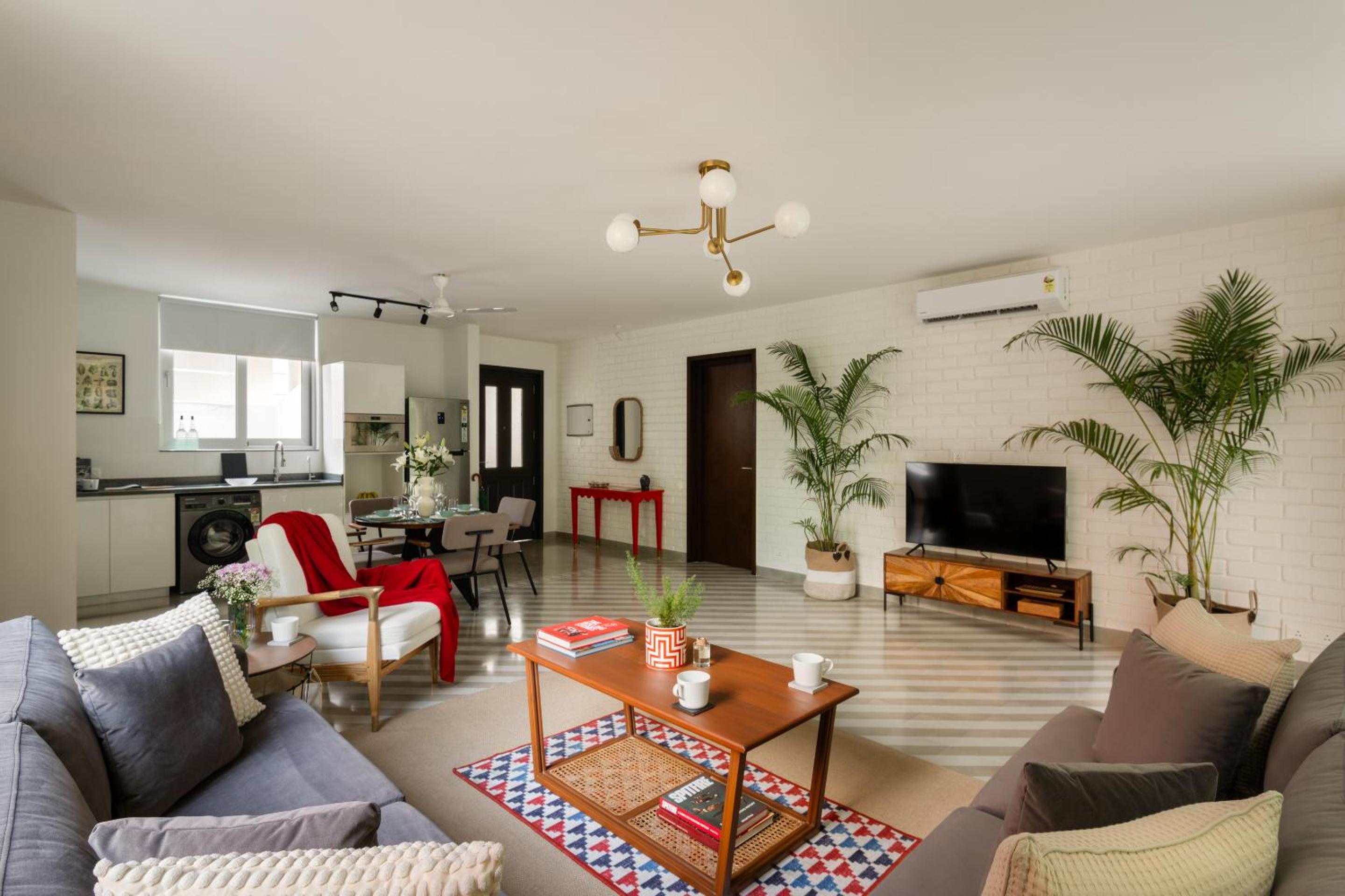El Rosario 202|Common Pool |Second Floor|Balcony|Patio photo 2