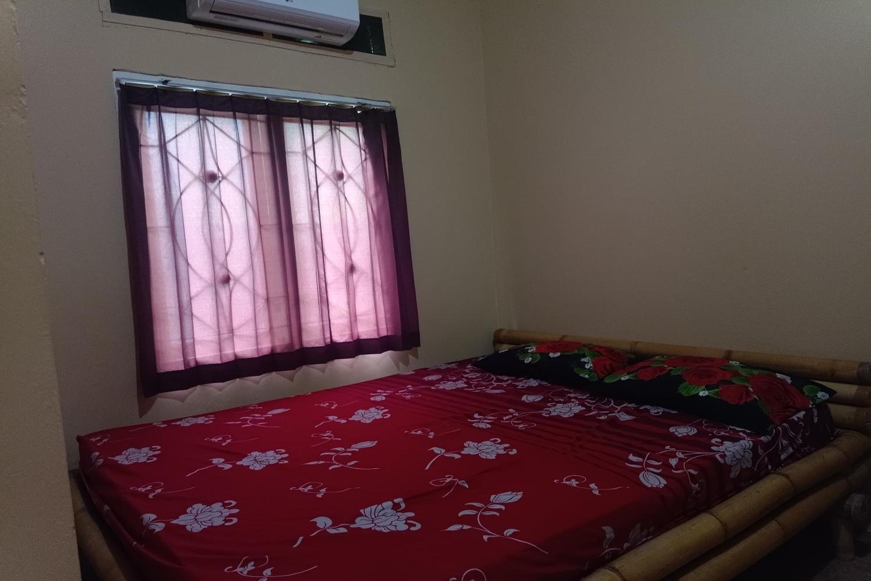 Deluxe King Room photo 1