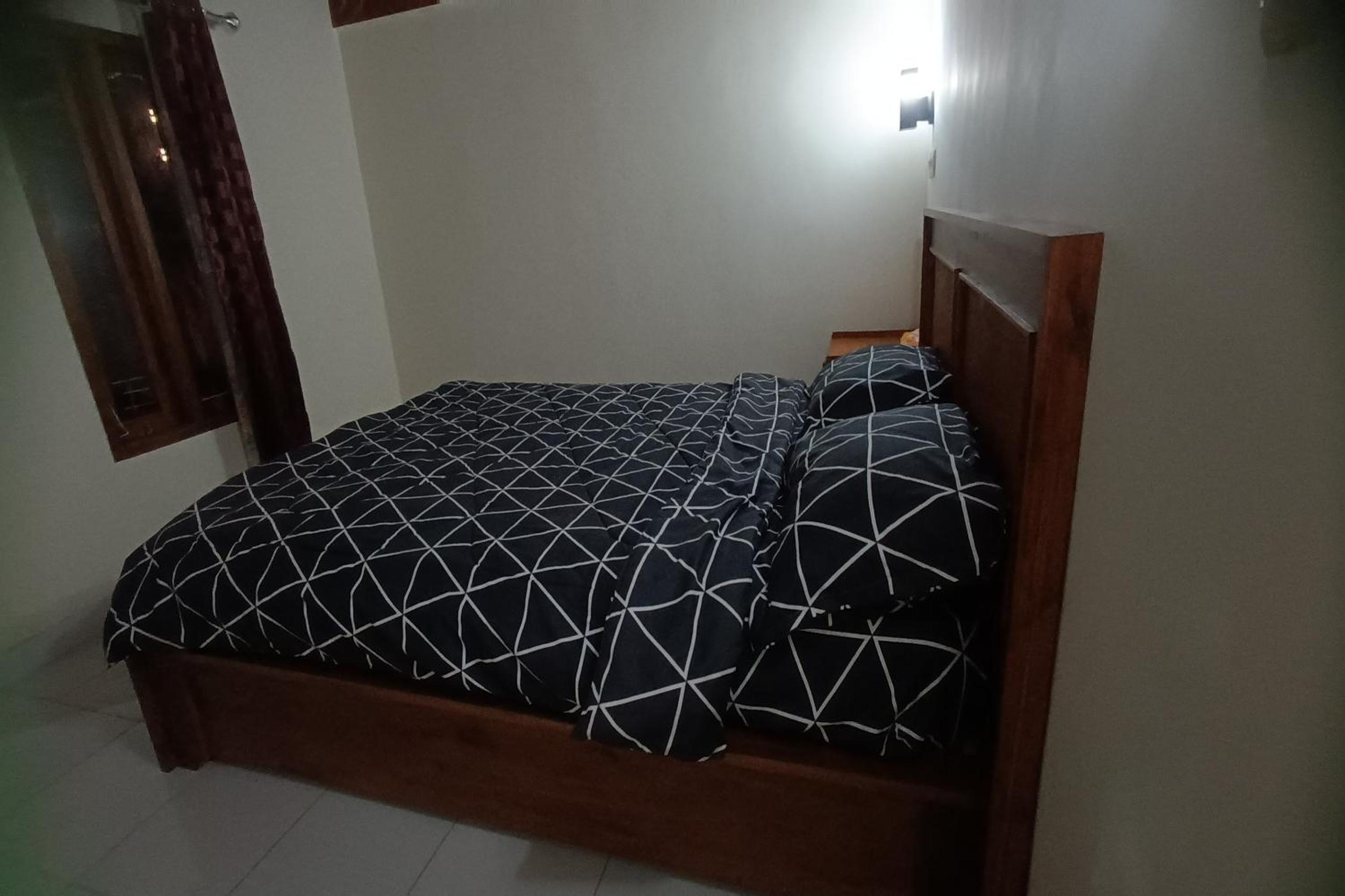 Deluxe King Room photo 2