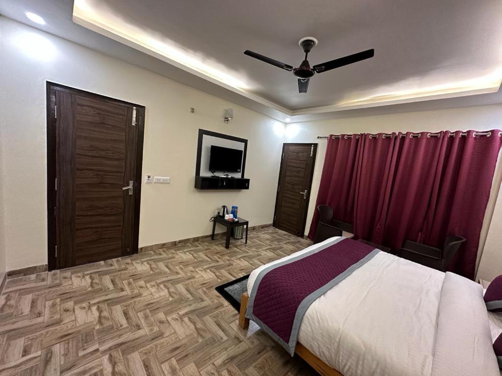 Deluxe Double Room photo 2